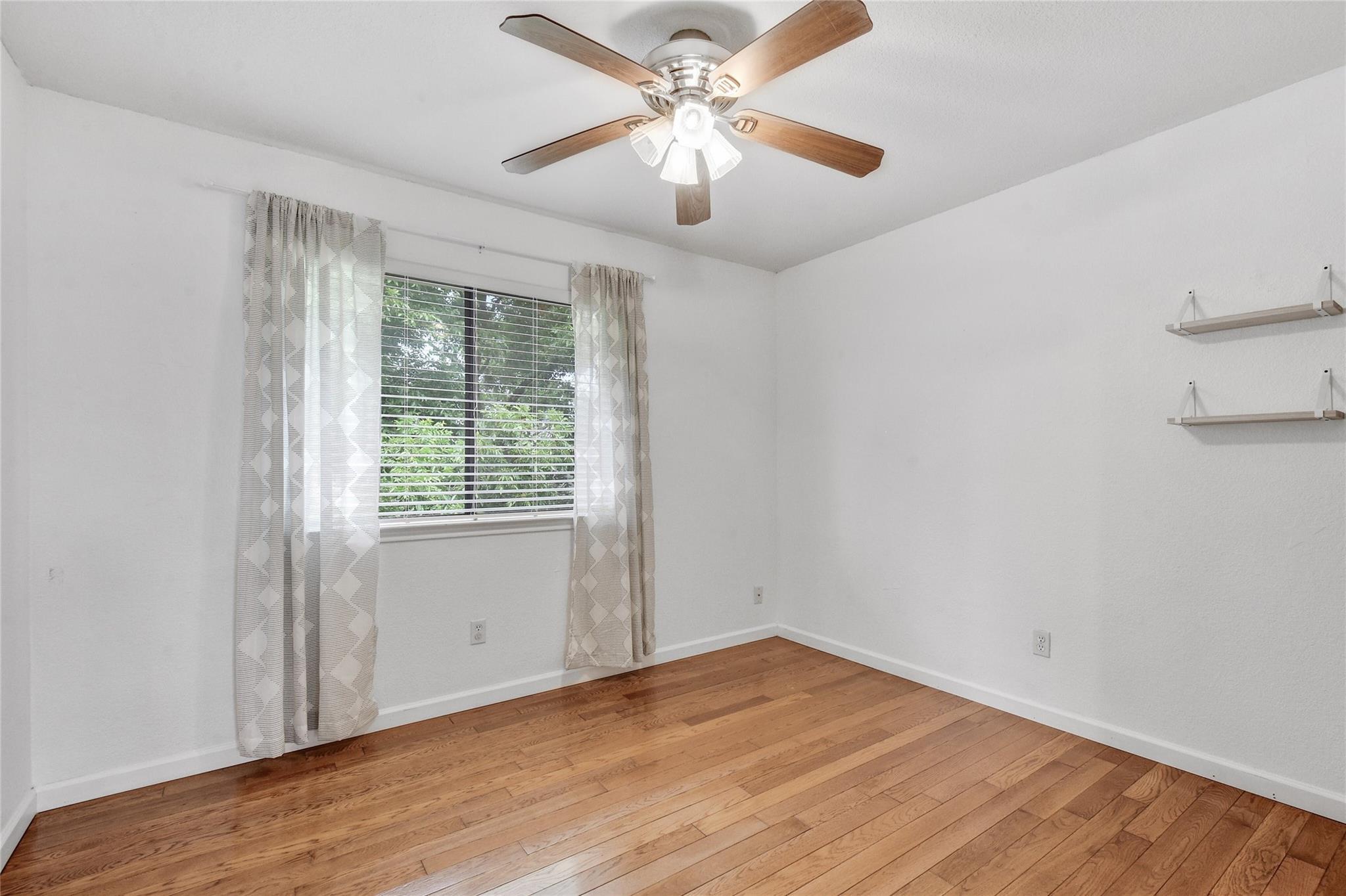 2408 W Messick Loop Property Photo 22