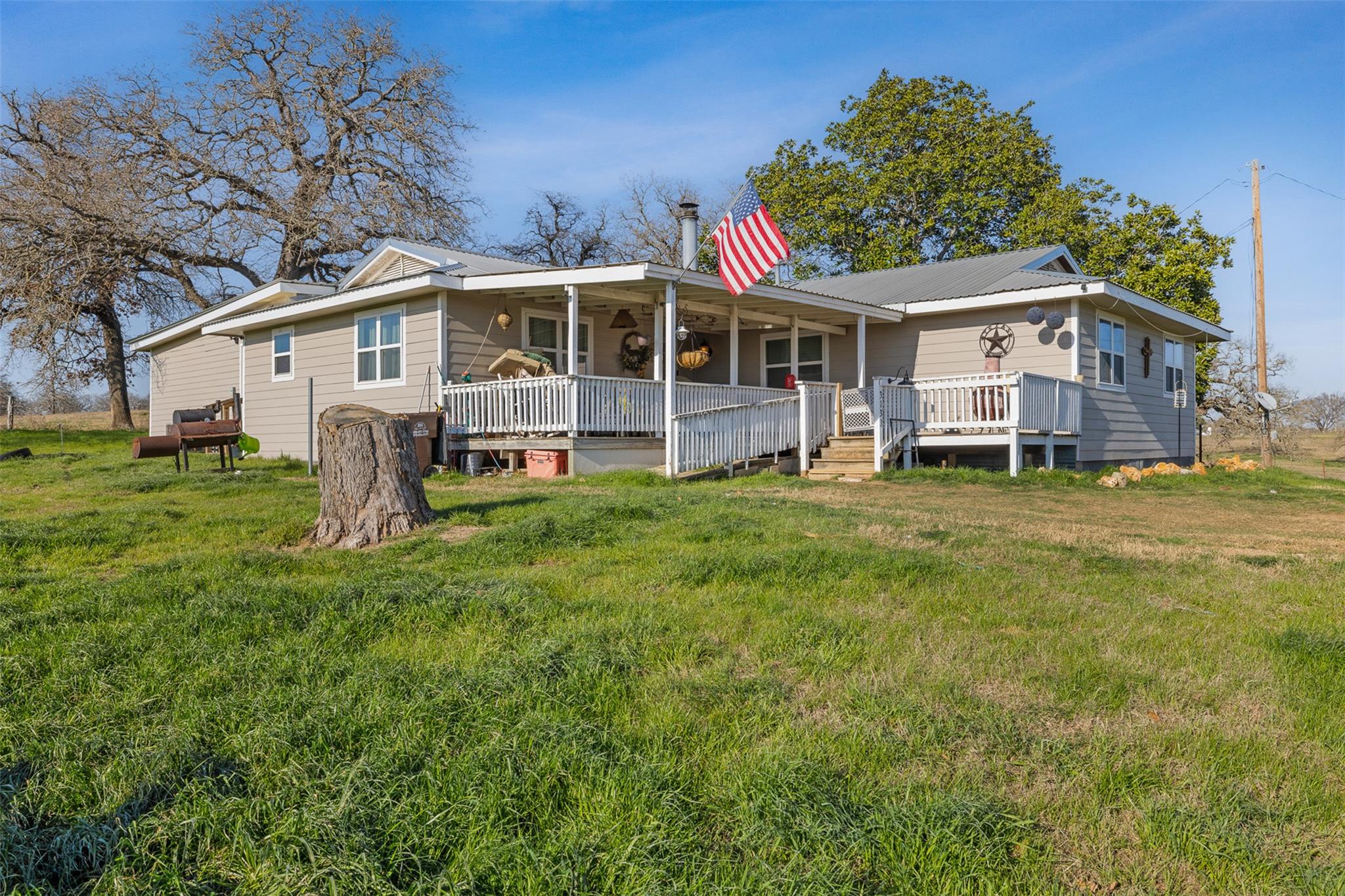 3133 County Road 340 Property Photo
