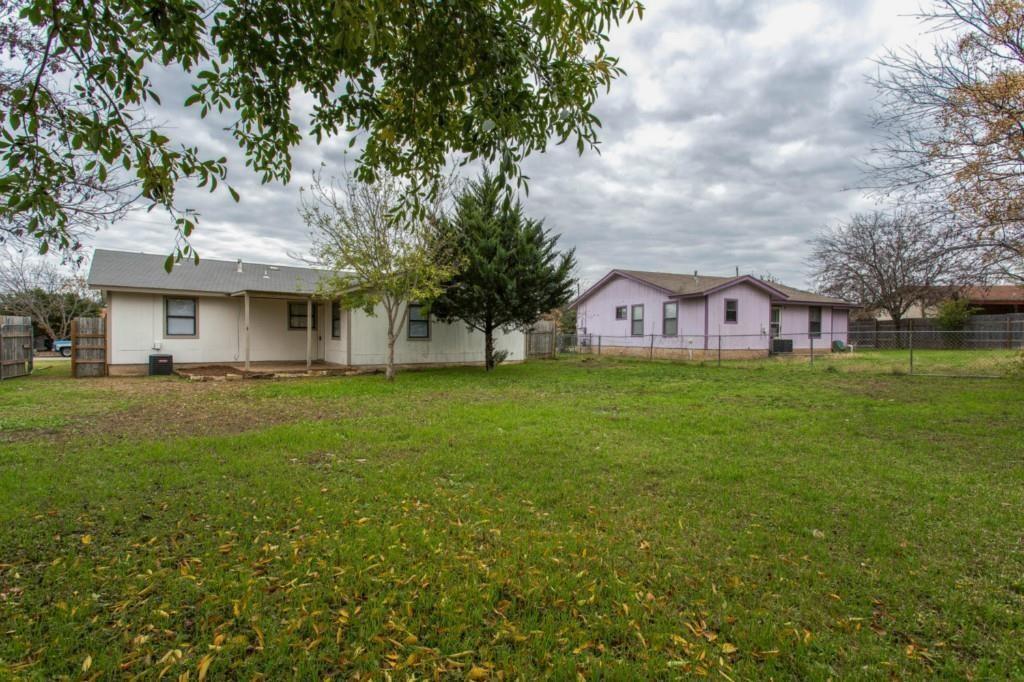 1505 Long Branch Dr Property Photo 2