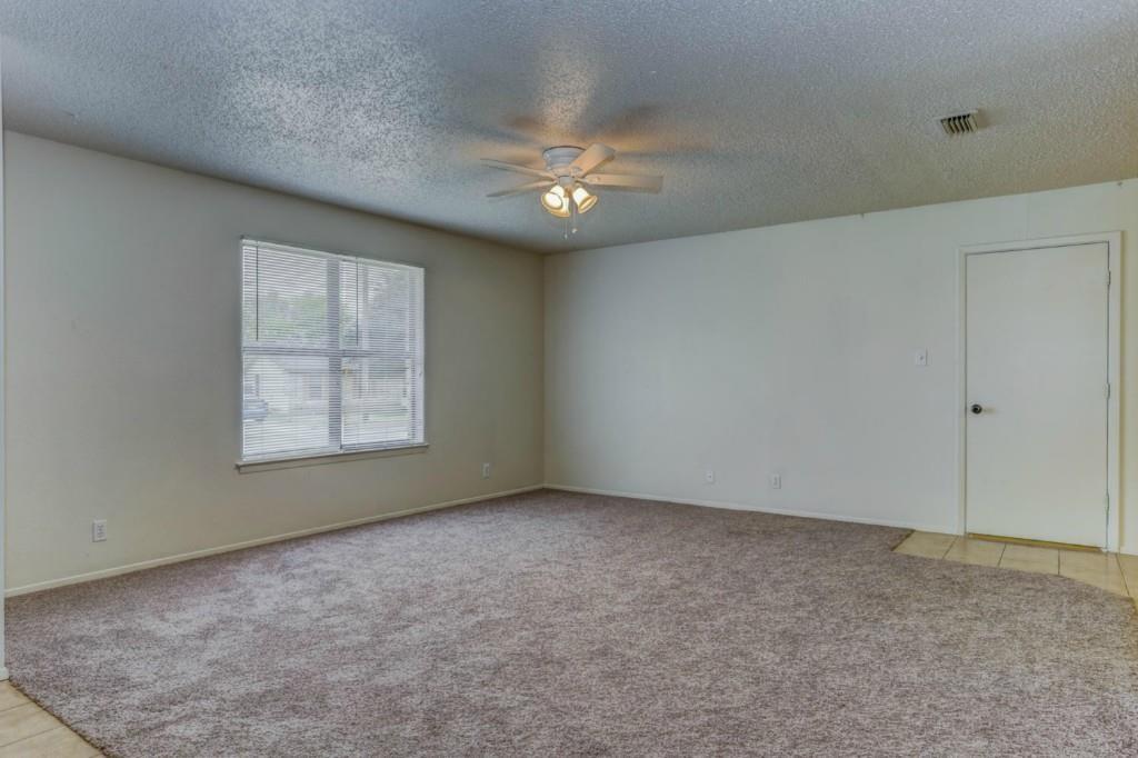 1505 Long Branch Dr Property Photo 8