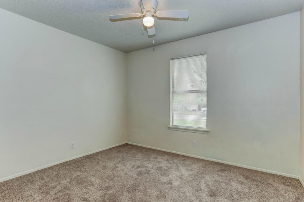 1505 Long Branch Dr Property Photo 14