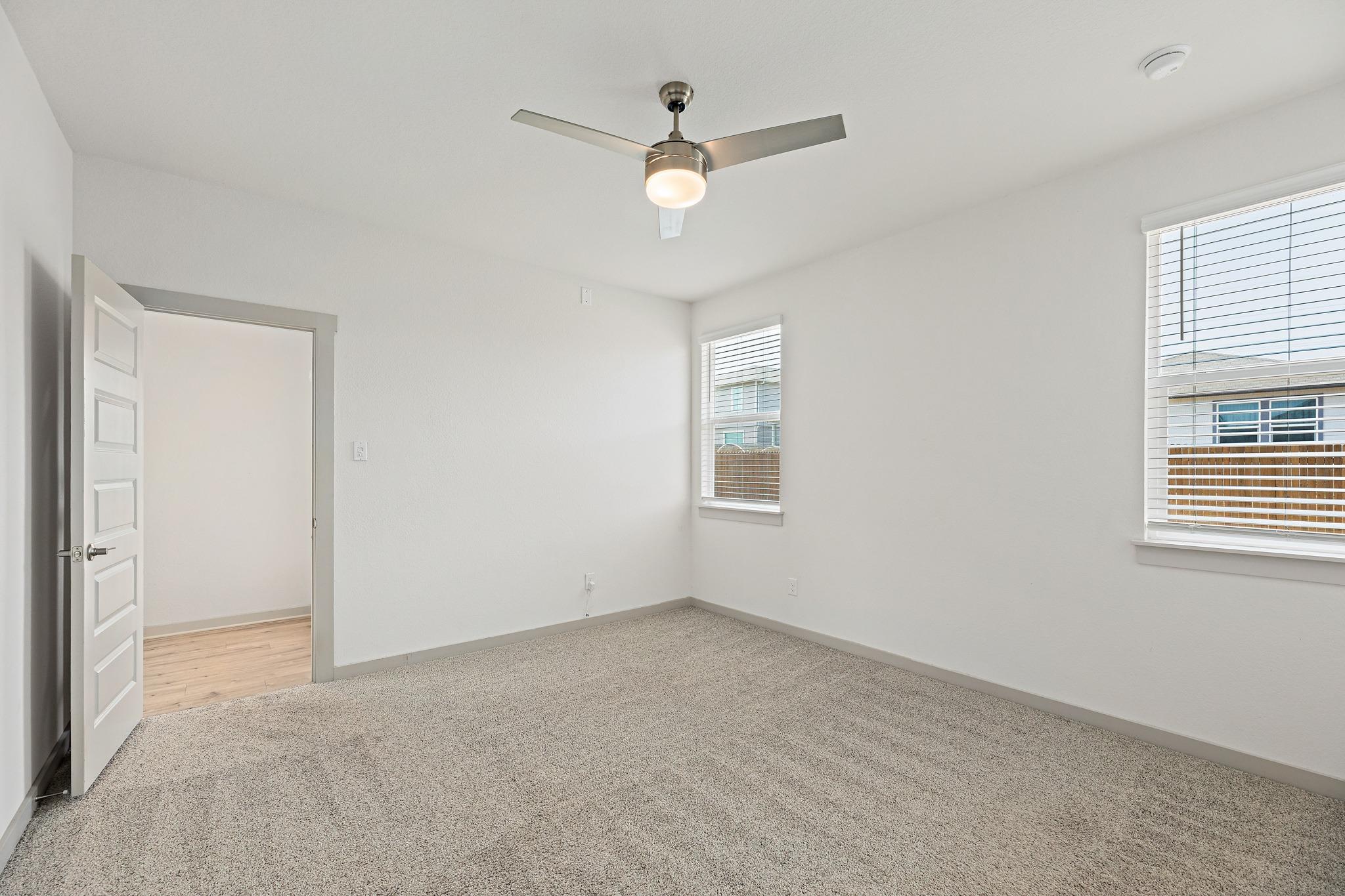 132 Scarborough Way Property Photo 17