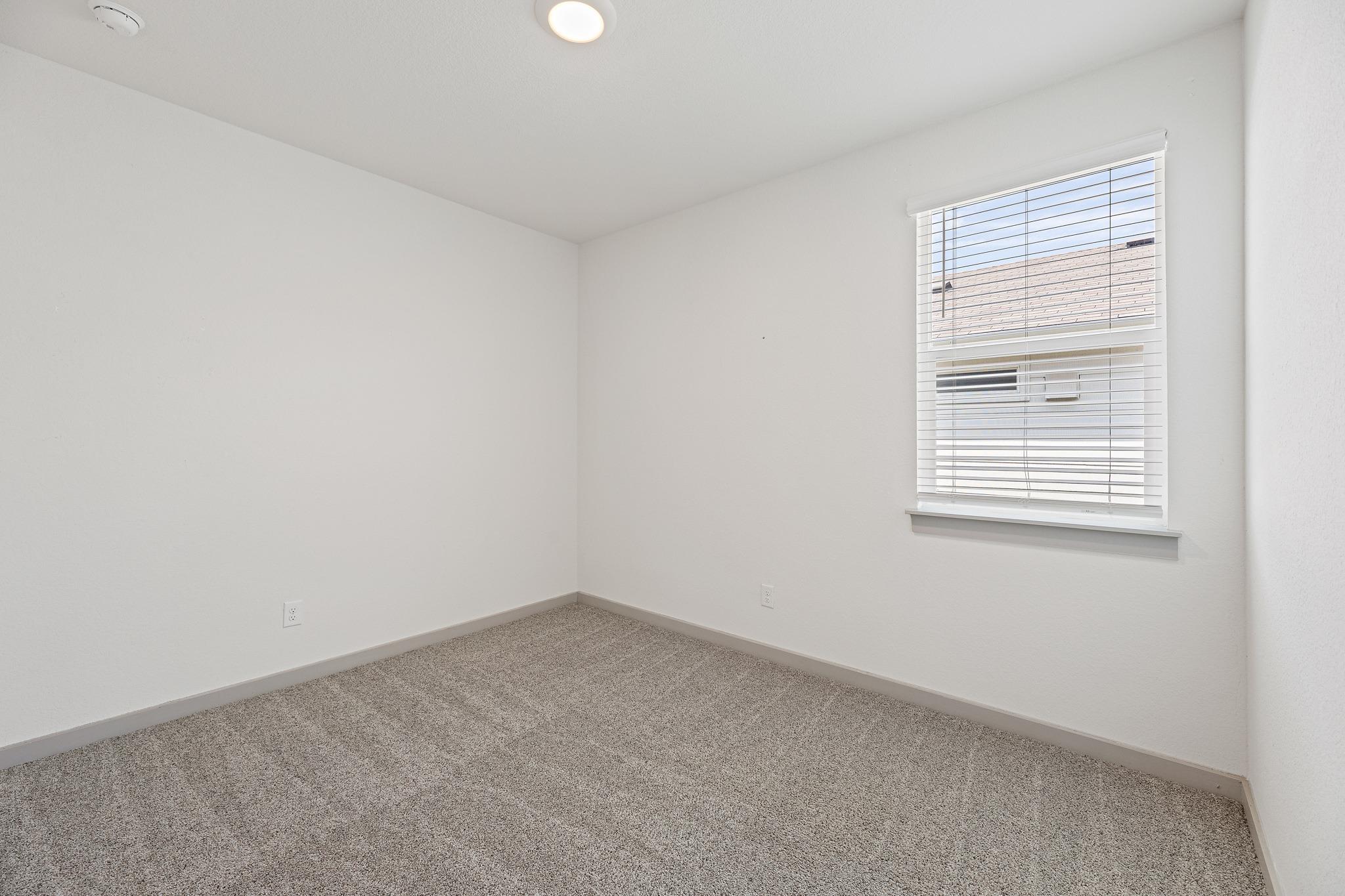 132 Scarborough Way Property Photo 24