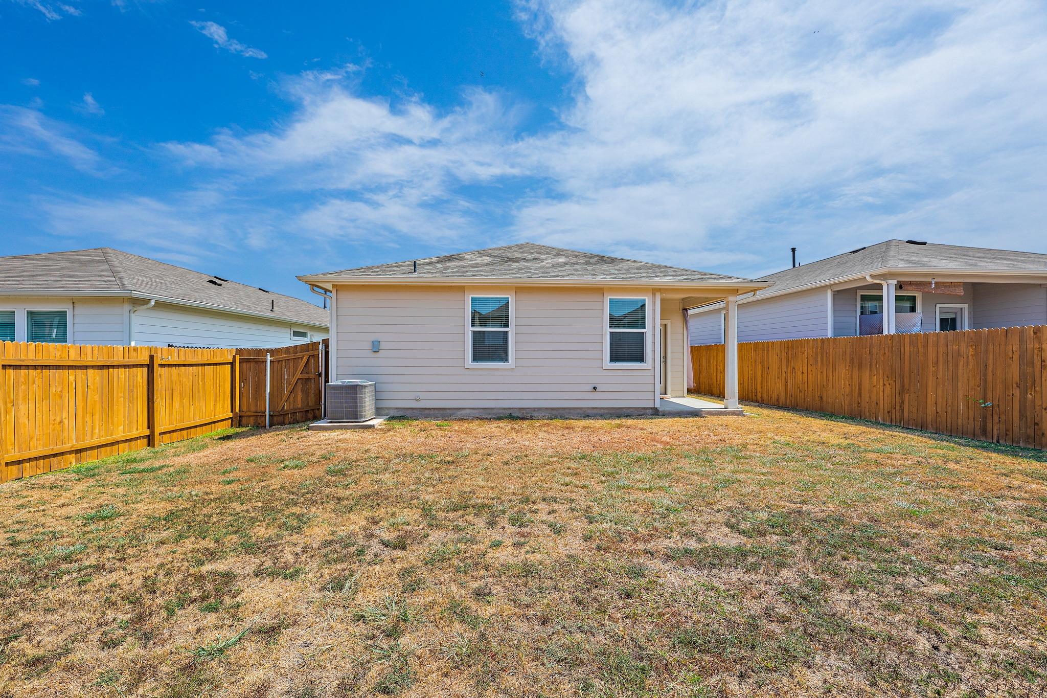 132 Scarborough Way Property Photo 30