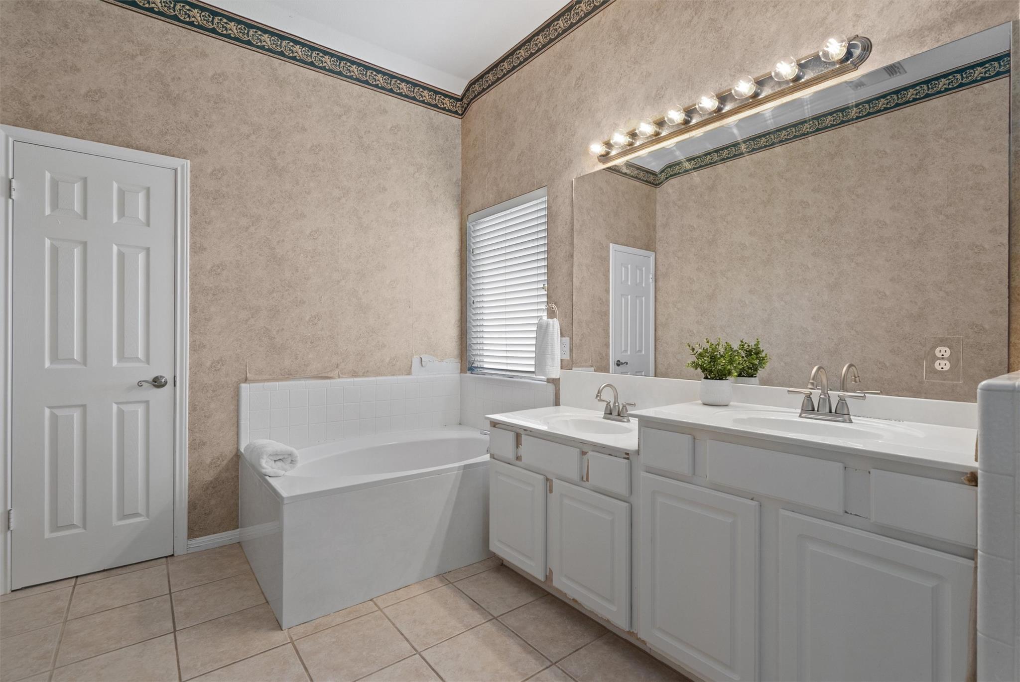 13305 Teton Ridge Cv Property Photo 19
