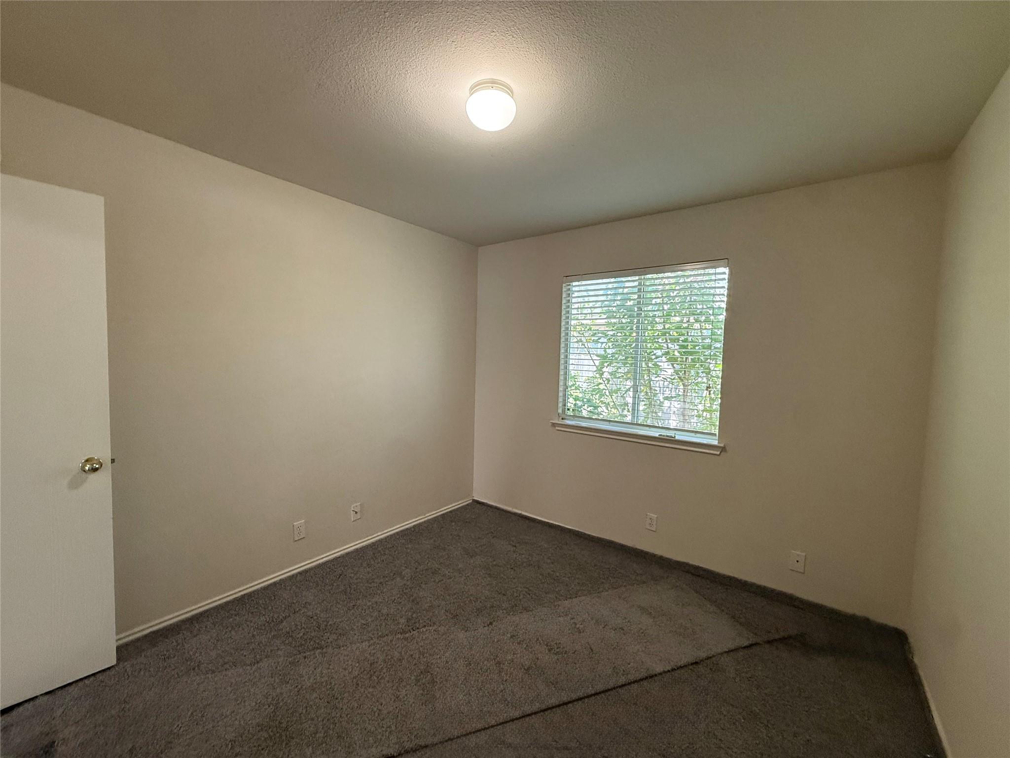 364 Leonardo Dr Property Photo 11