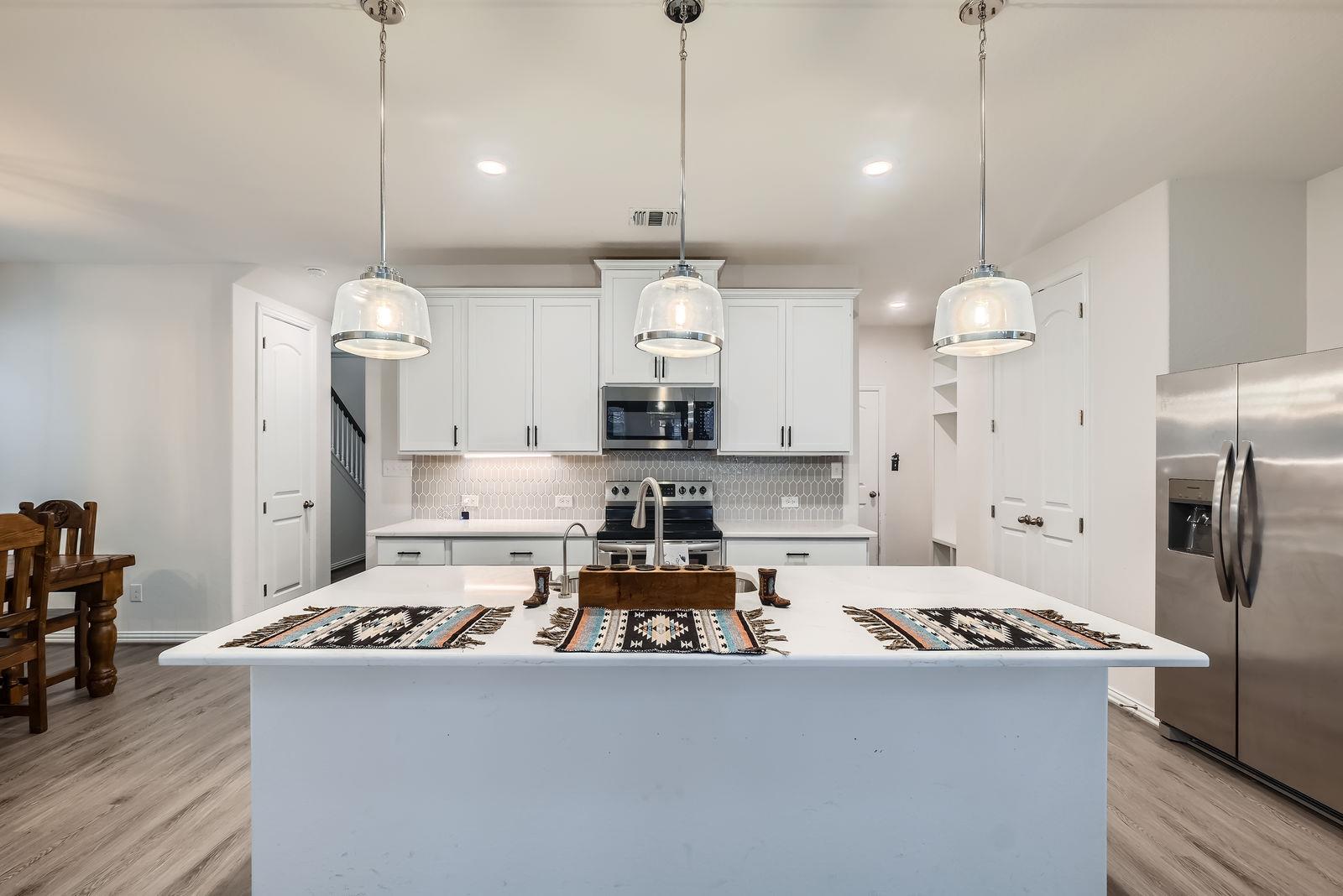 887 Farmhouse Trl 42 Property Photo 6