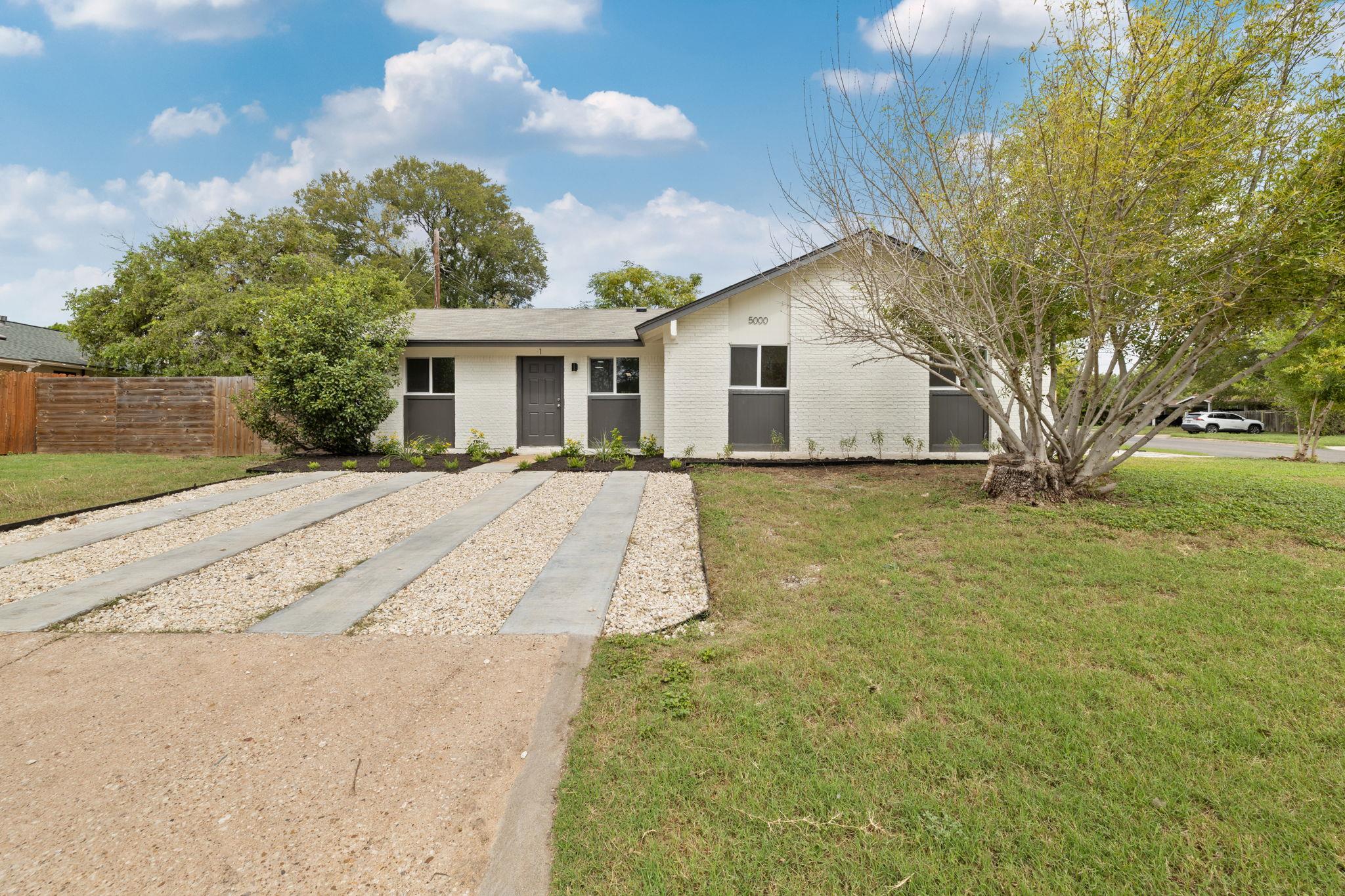 6386546 Property Photo 2