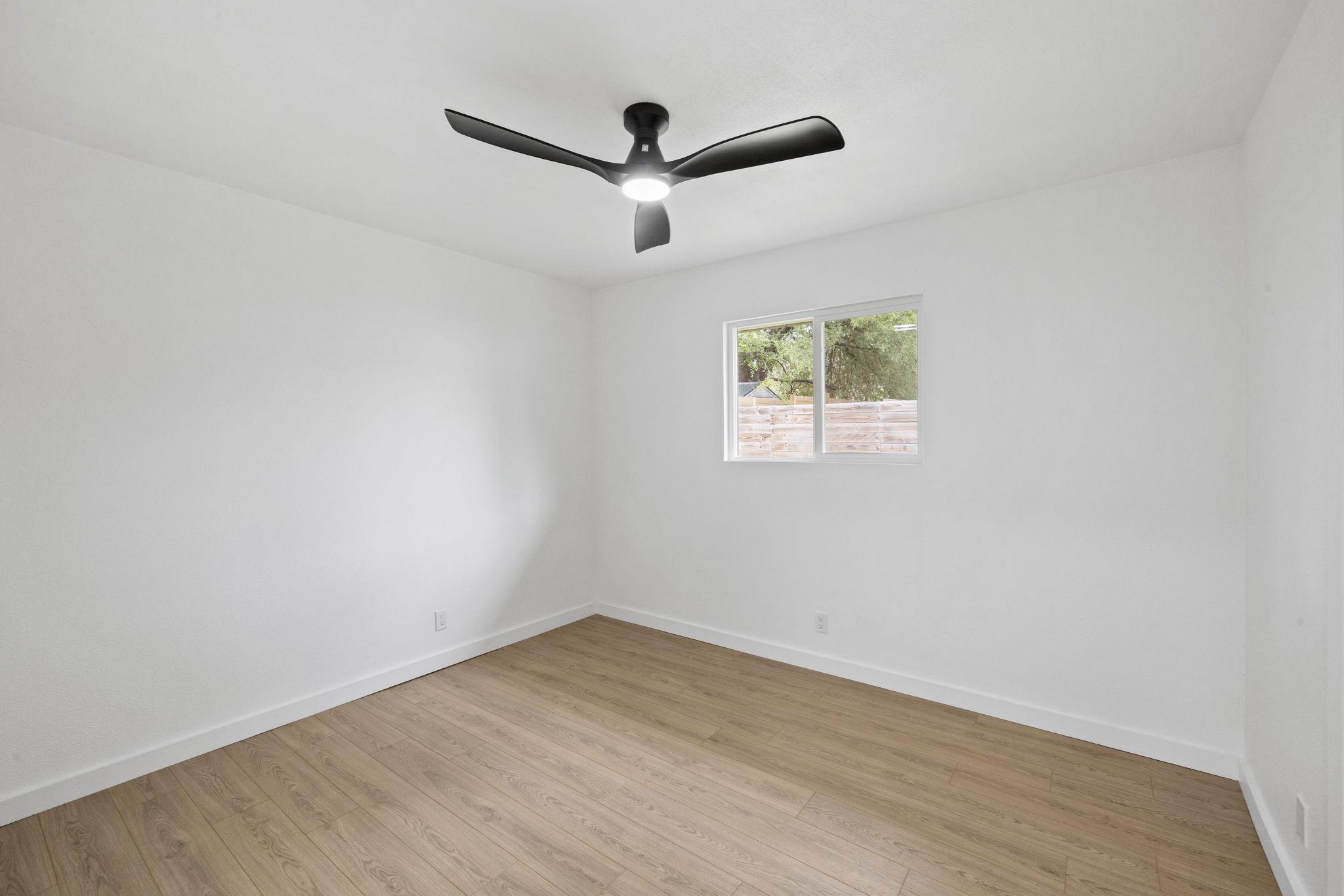 6386546 Property Photo 16