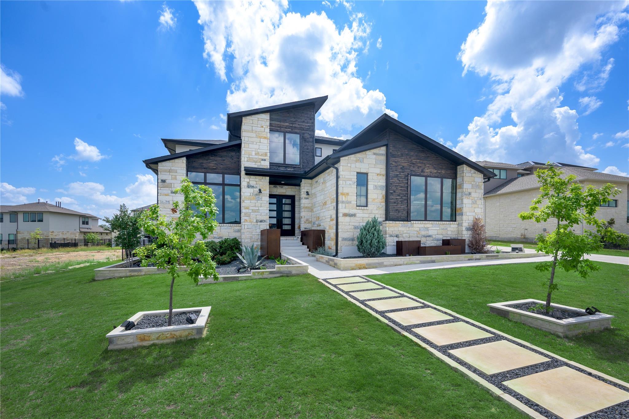 804 Lauren Belle #r Ln Property Photo 2