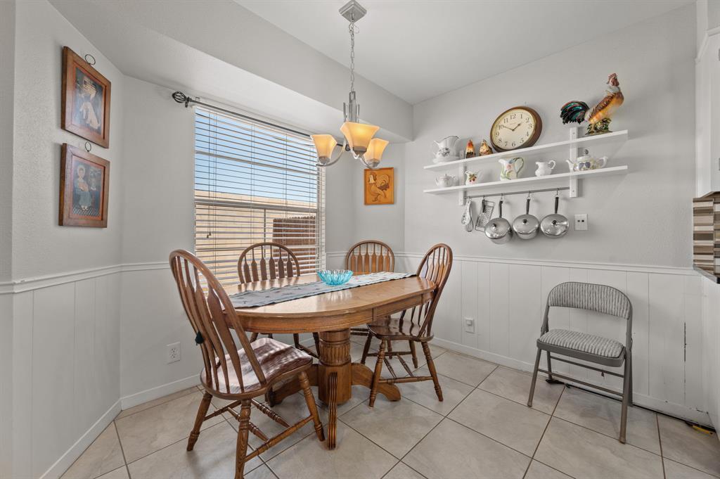 2712 Thrushwood Dr #a Property Photo 3