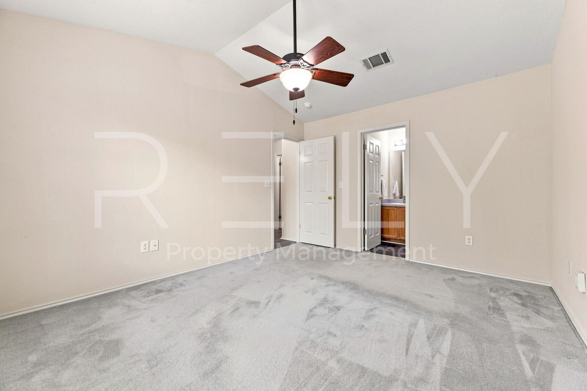 103 Prairie Springs Loop Property Photo 18