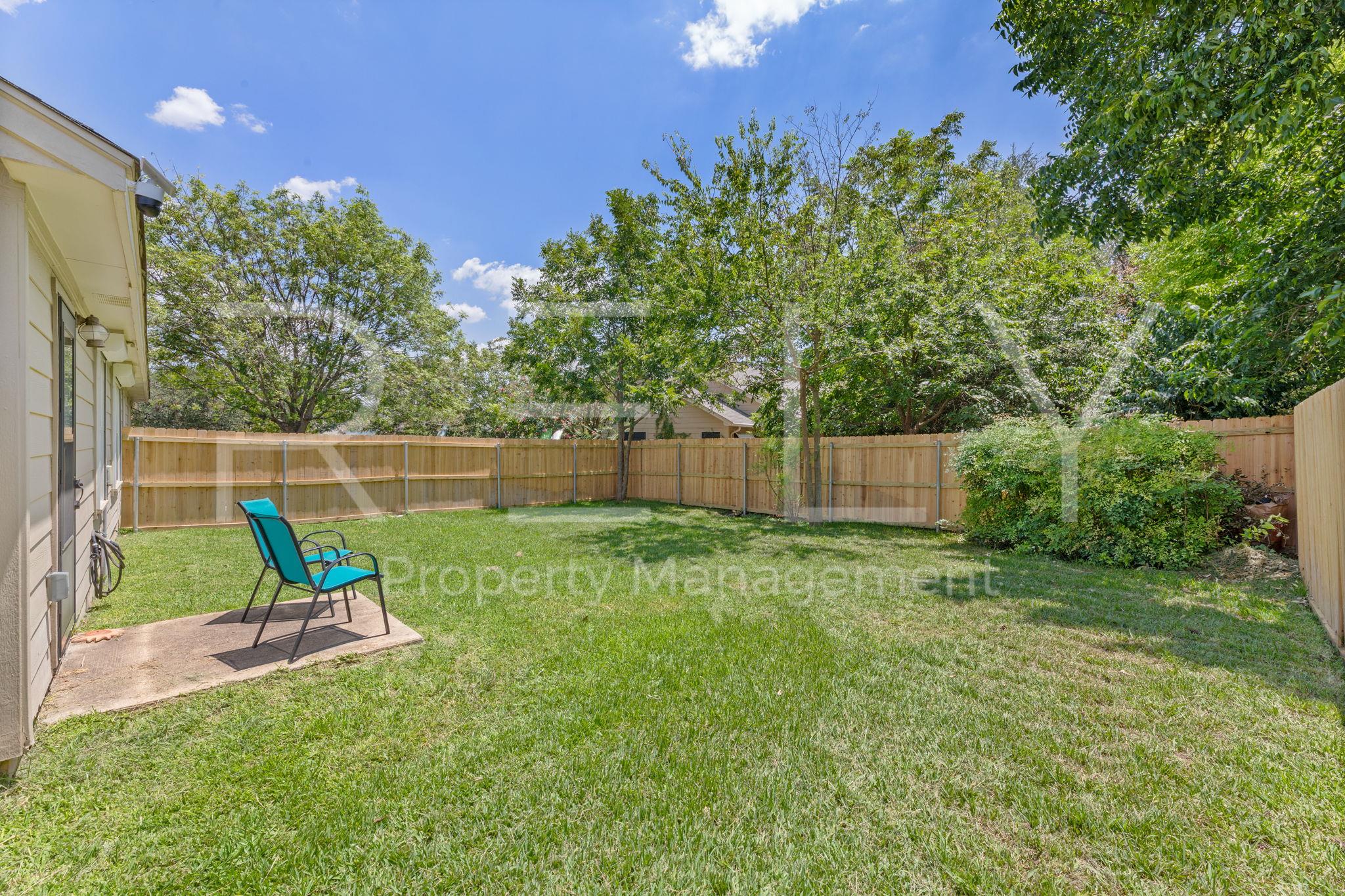 103 Prairie Springs Loop Property Photo 29