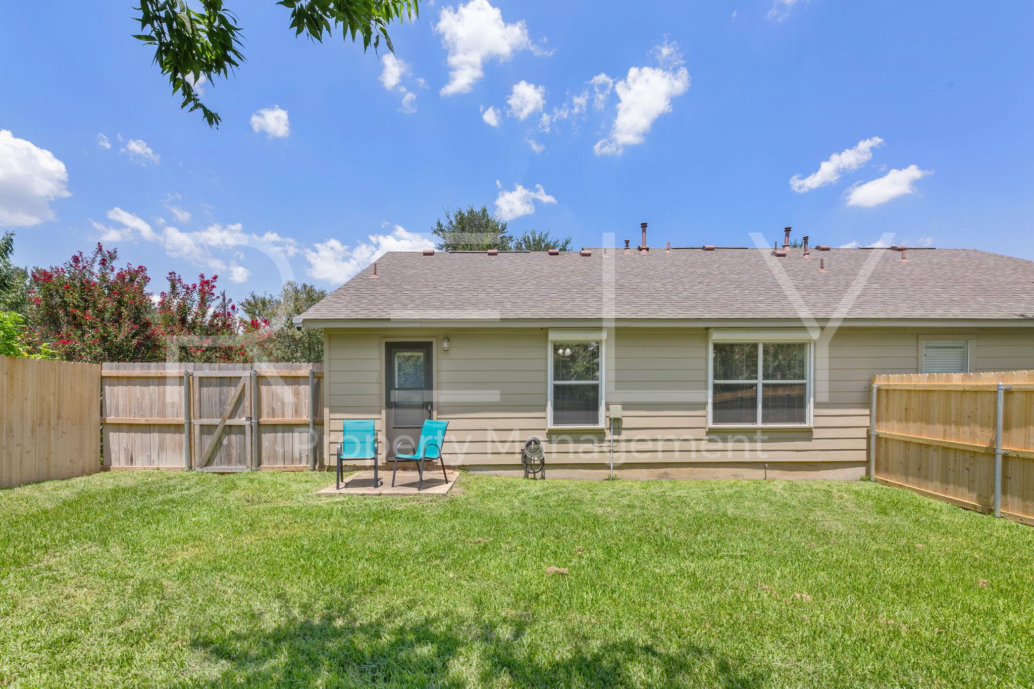 103 Prairie Springs Loop Property Photo 31