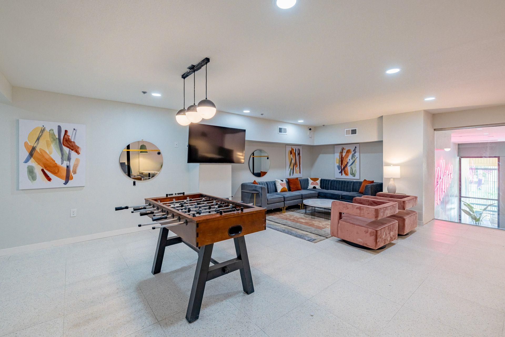 9220 N Interstate 35 None Property Photo 15
