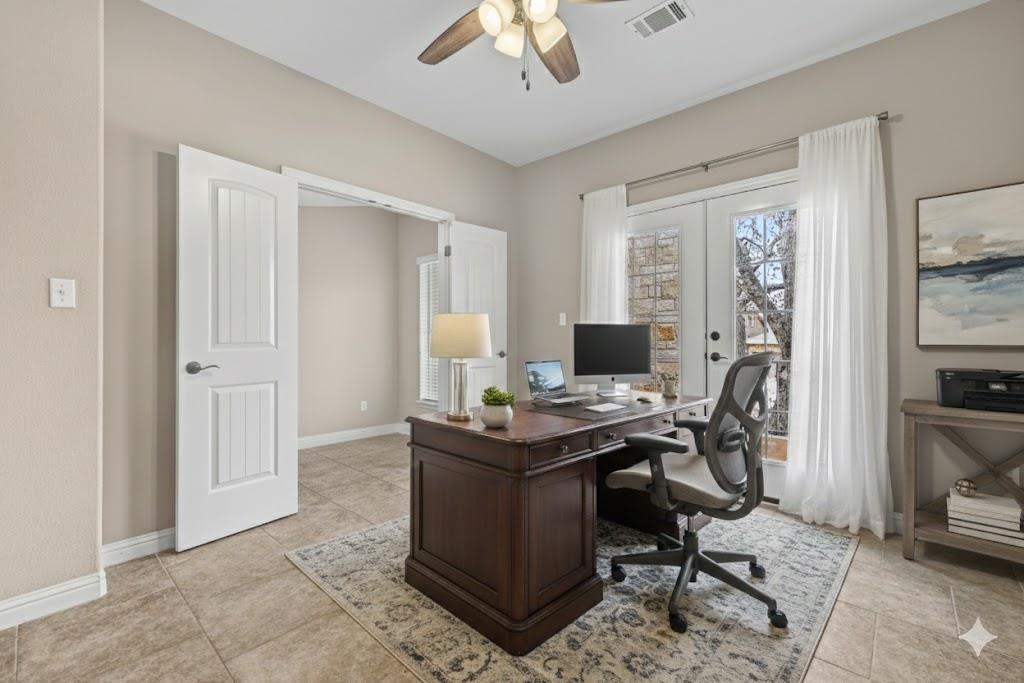 1813 Harvest Dance Dr Property Photo 5