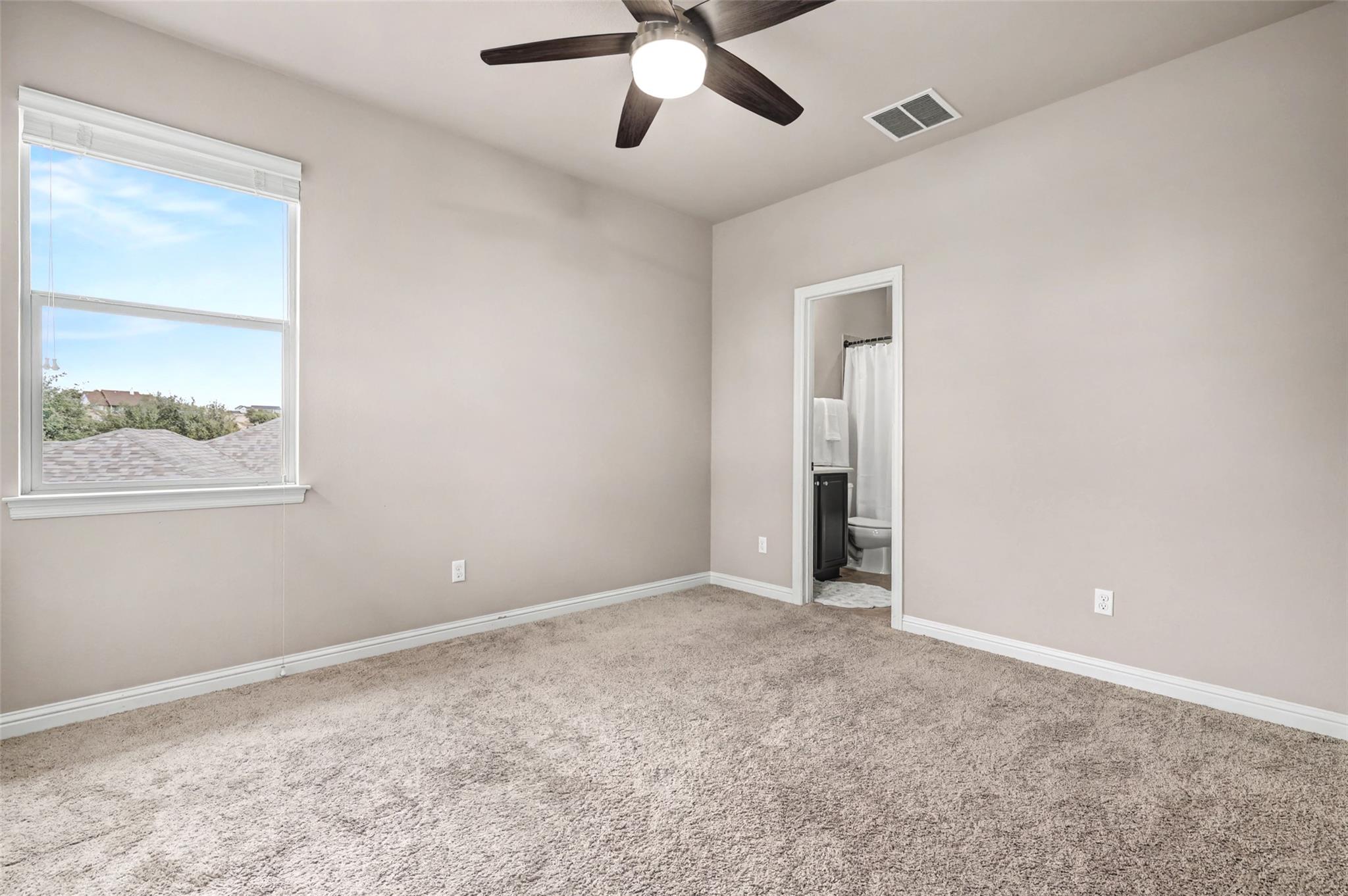 1813 Harvest Dance Dr Property Photo 21