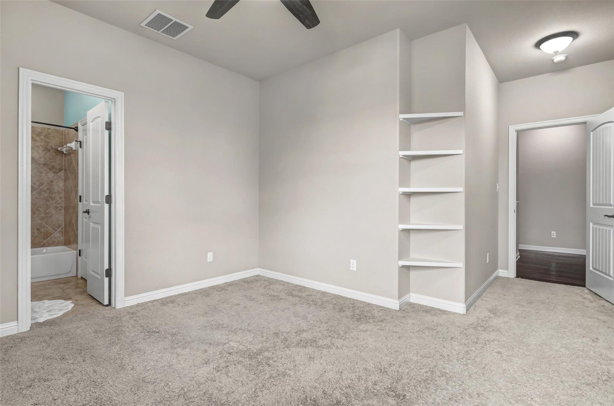 1813 Harvest Dance Dr Property Photo 22