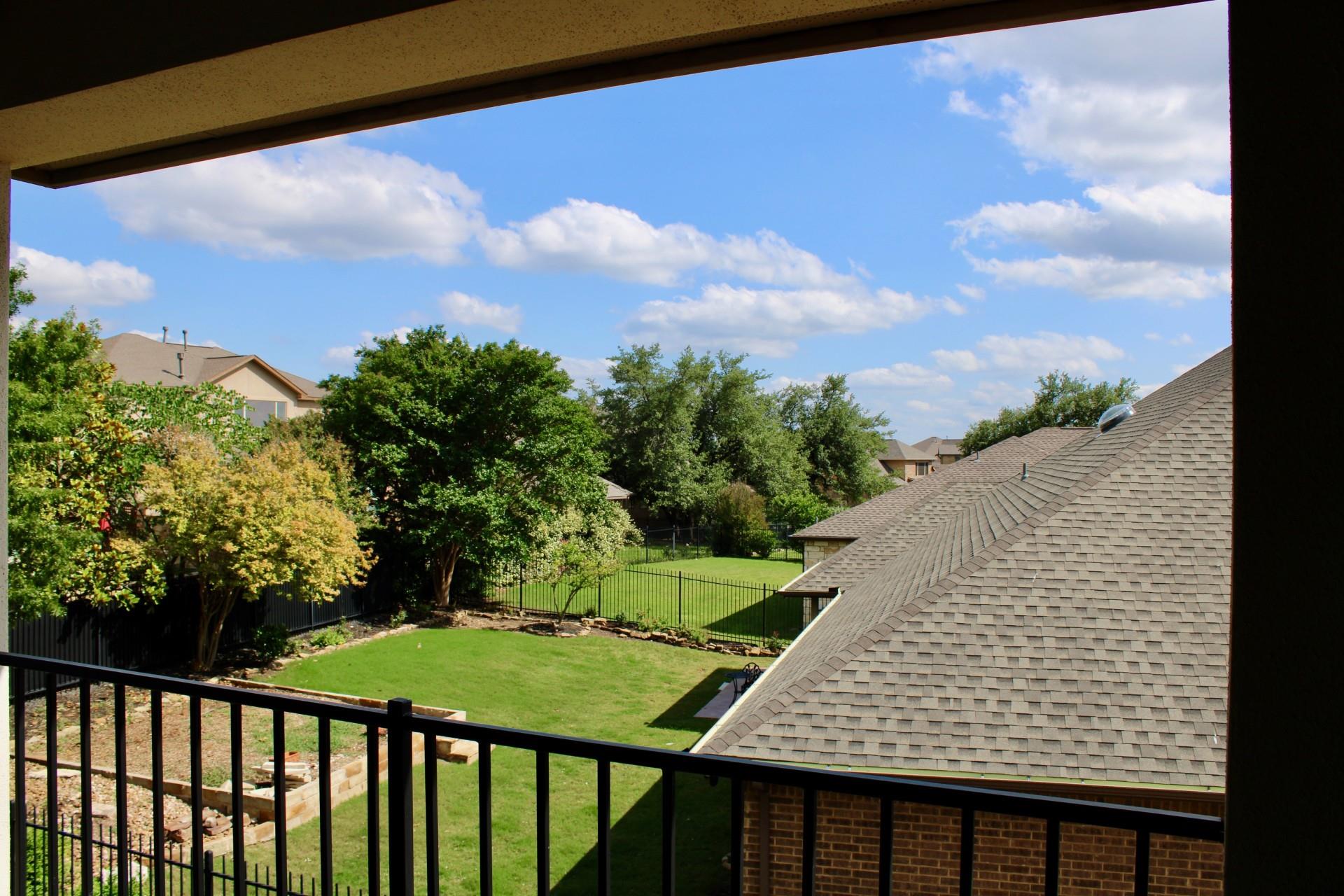 1813 Harvest Dance Dr Property Photo 34