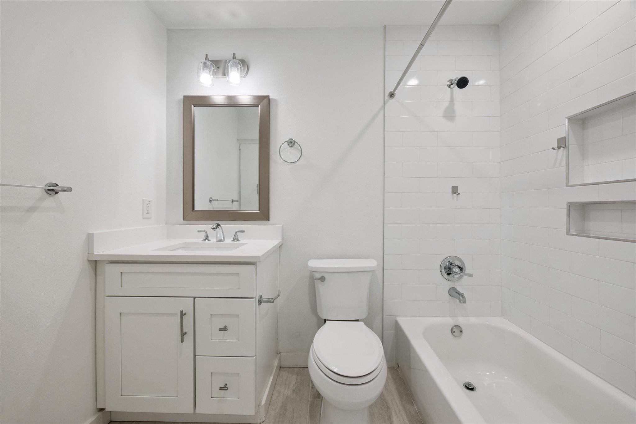 5304 Basswood Ln Property Photo 27