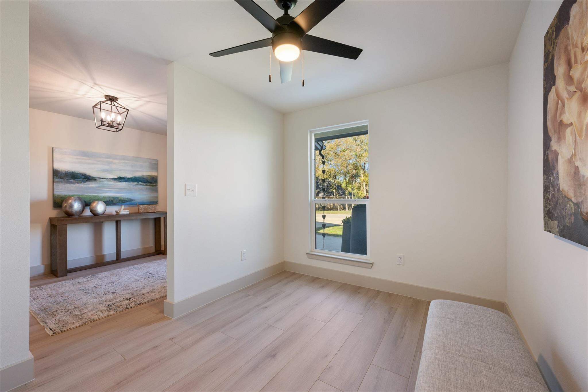 3 W Aztec Ln Property Photo 8