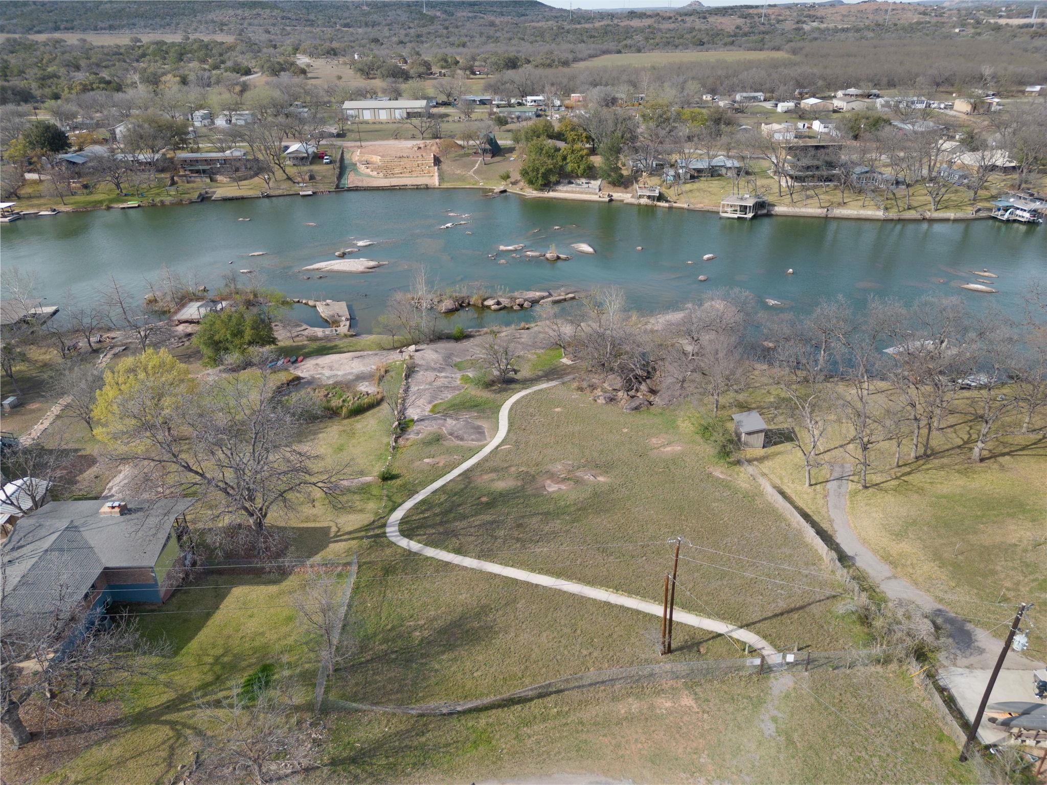 502 N River Oaks Dr Property Photo 24