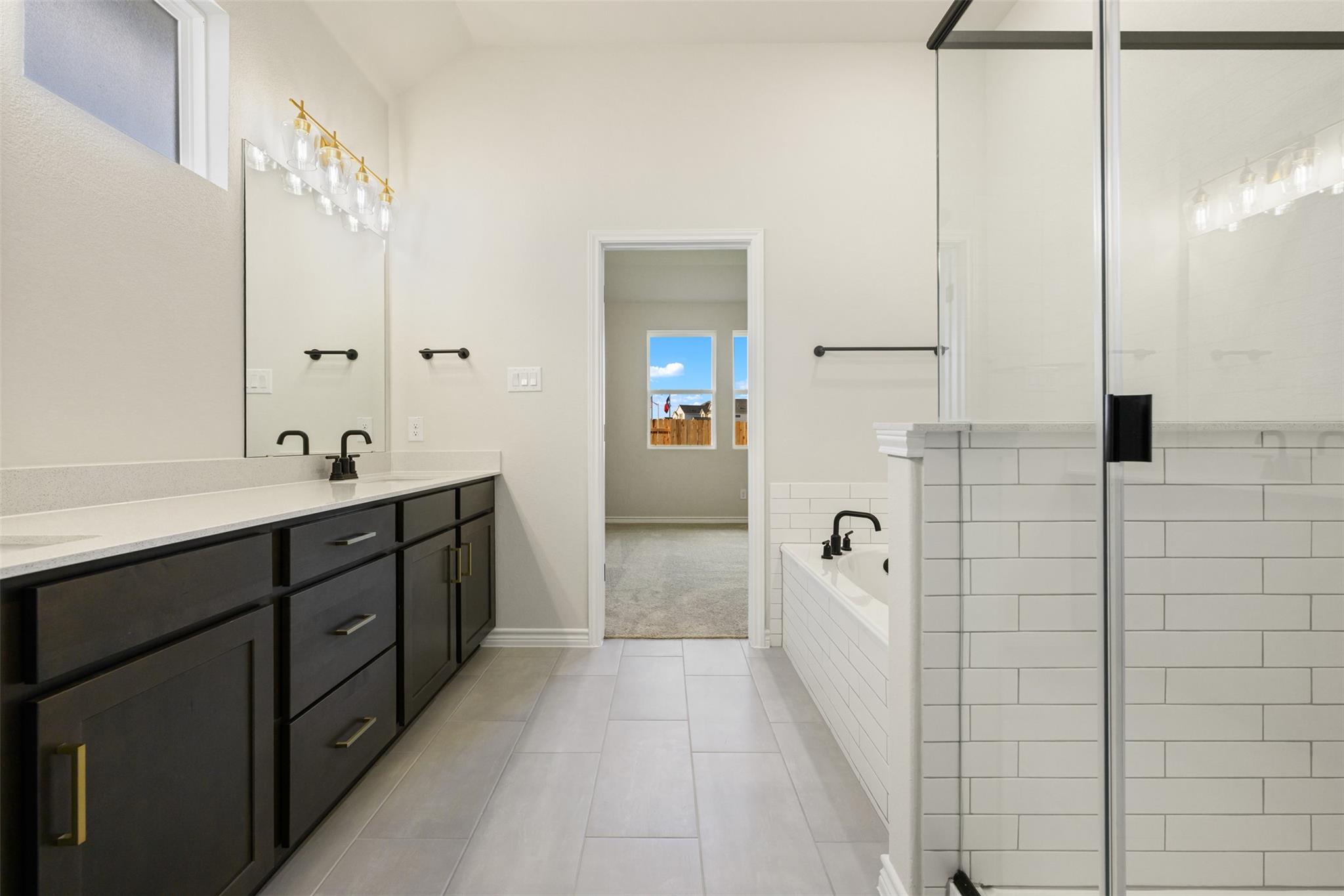 157 Clover Bnd Property Photo 28