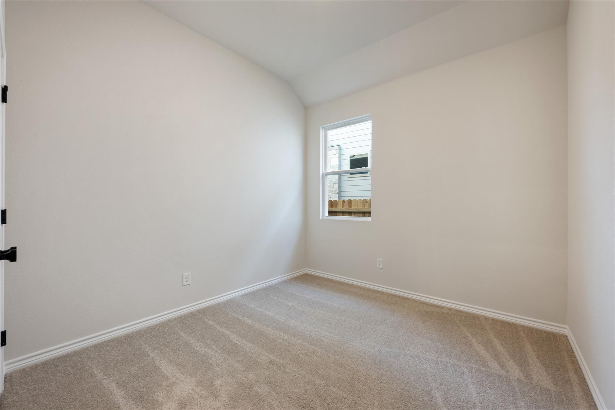 157 Clover Bnd Property Photo 31