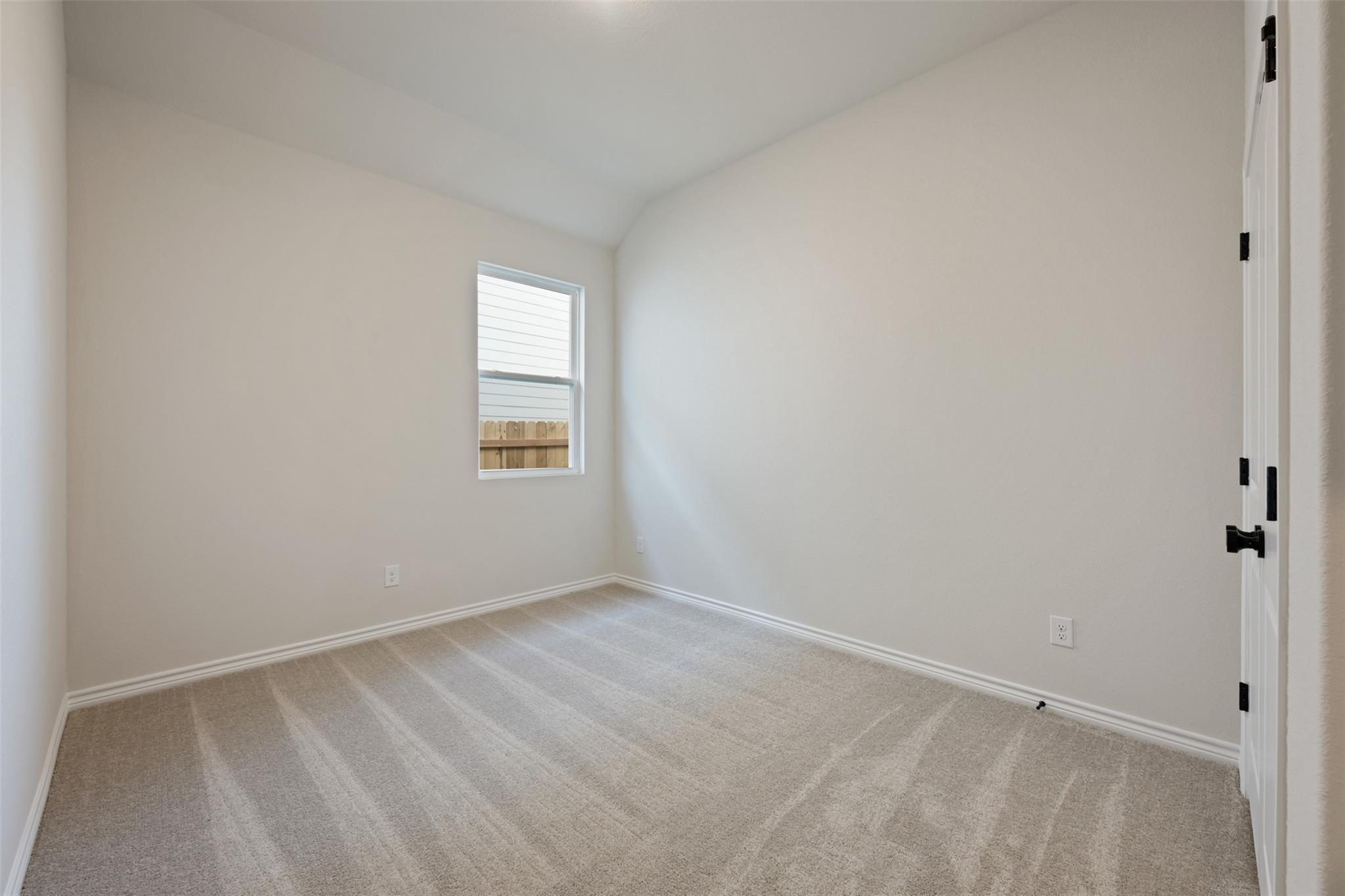 157 Clover Bnd Property Photo 32