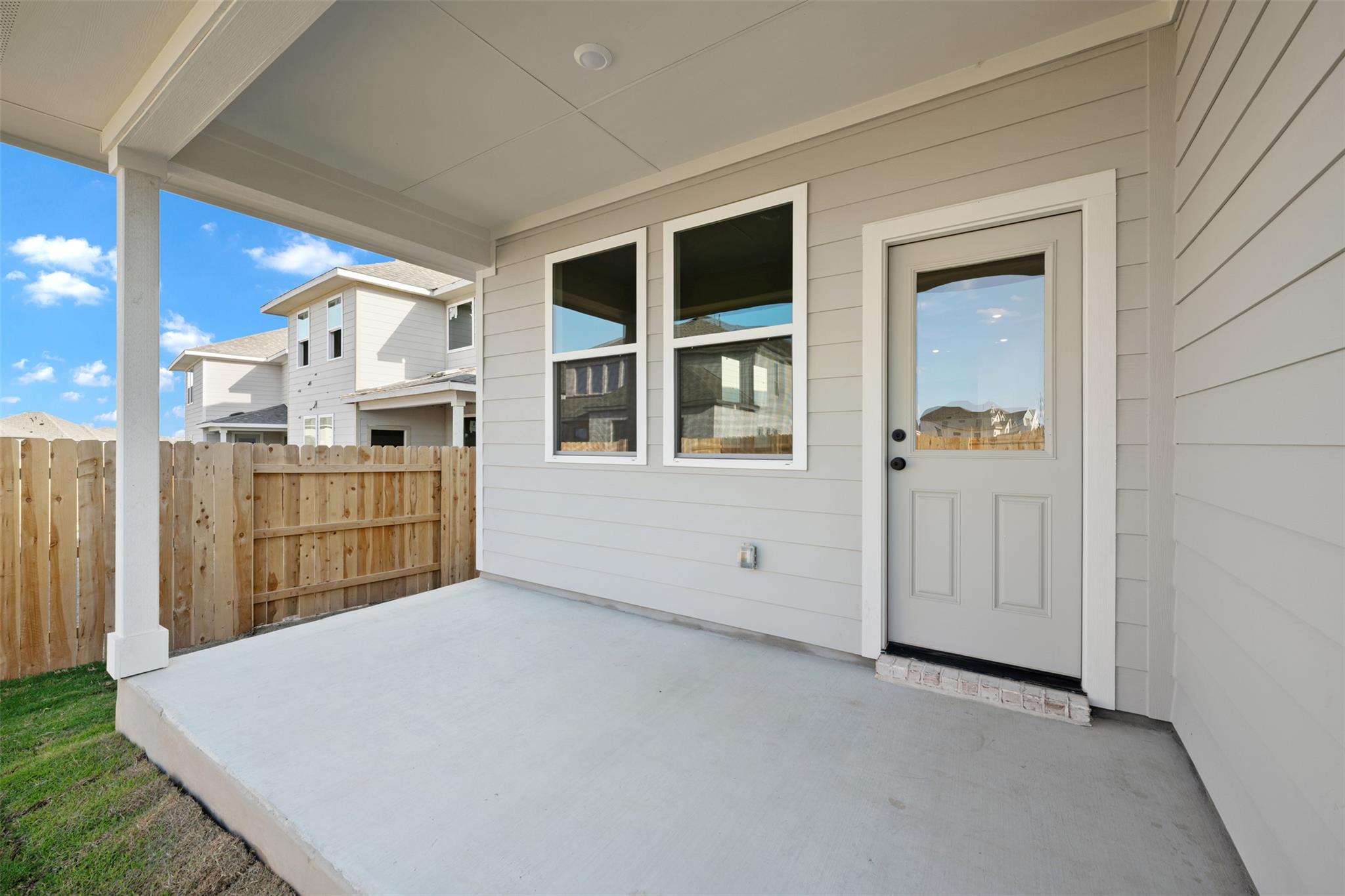 157 Clover Bnd Property Photo 35