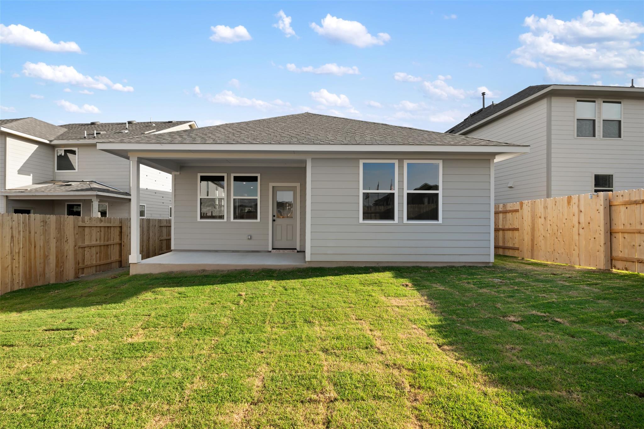 157 Clover Bnd Property Photo 38