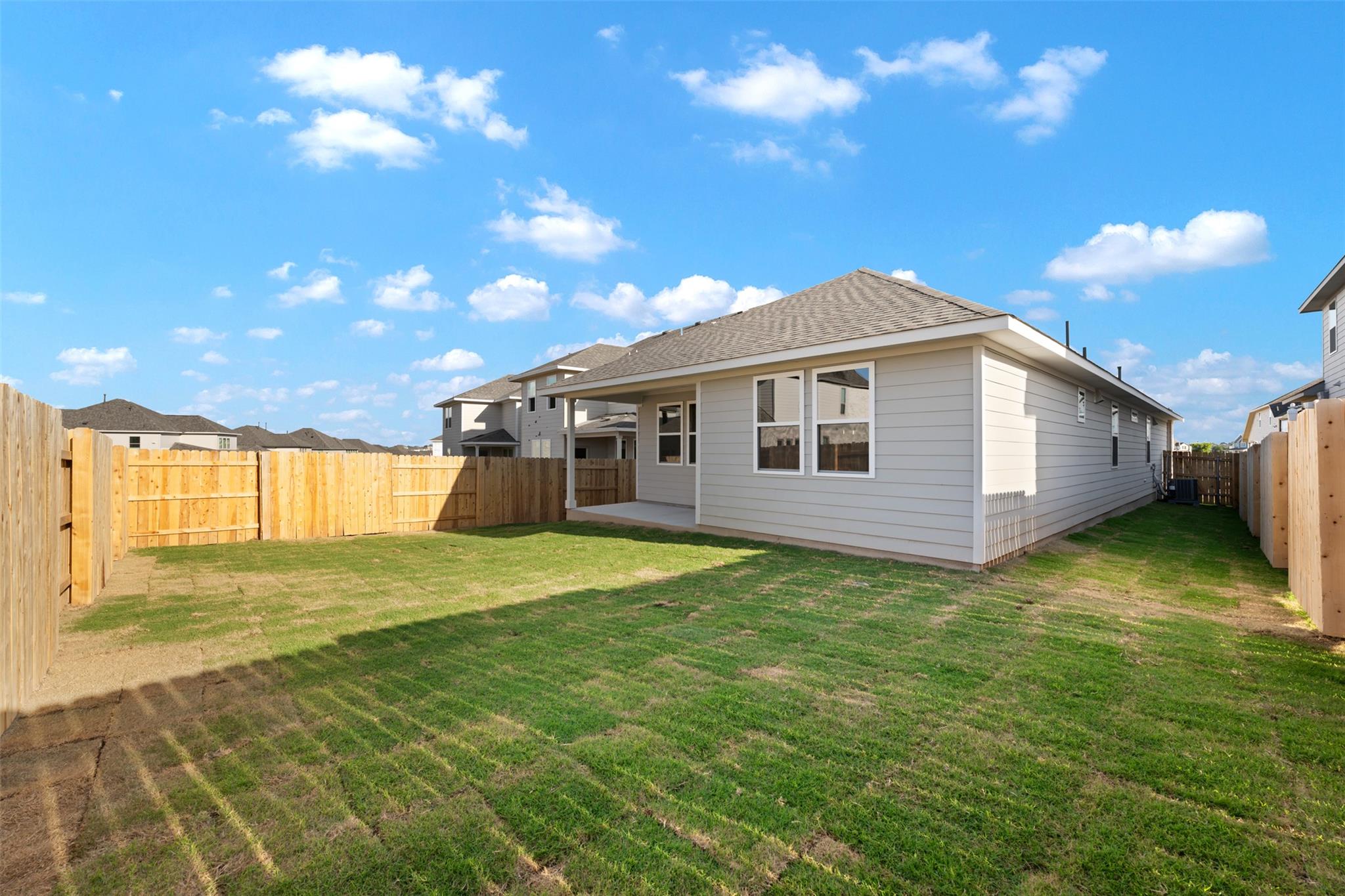 157 Clover Bnd Property Photo 39