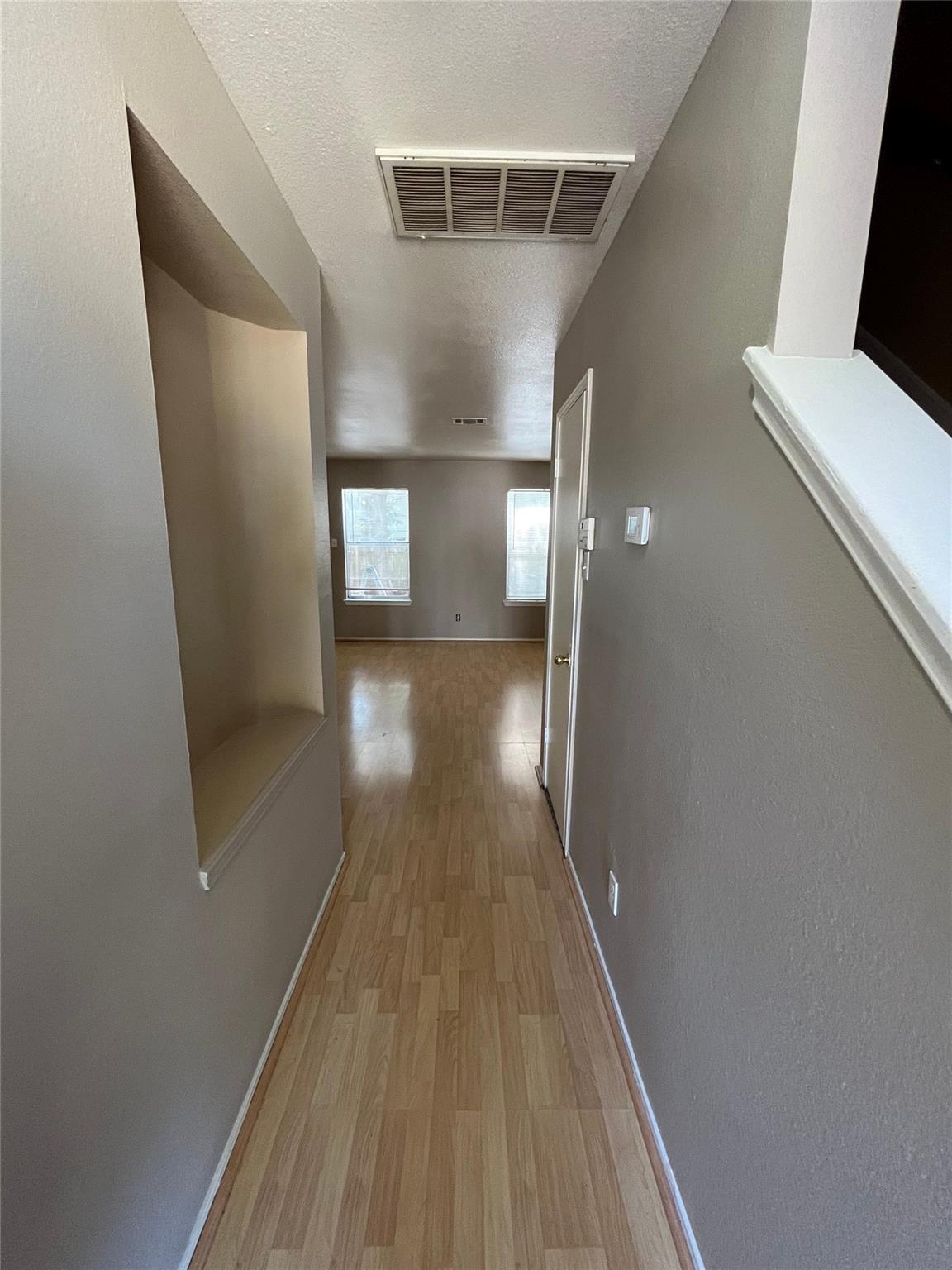 9625 Sugar Hill Dr Property Photo 3
