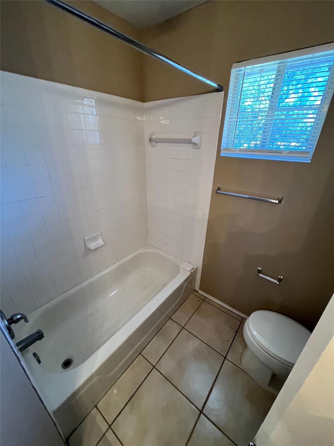 9625 Sugar Hill Dr Property Photo 19