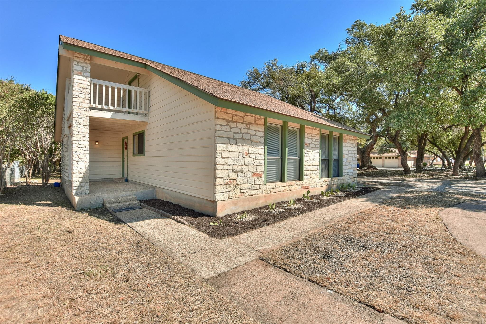 3810 Brangus Rd Property Photo 1