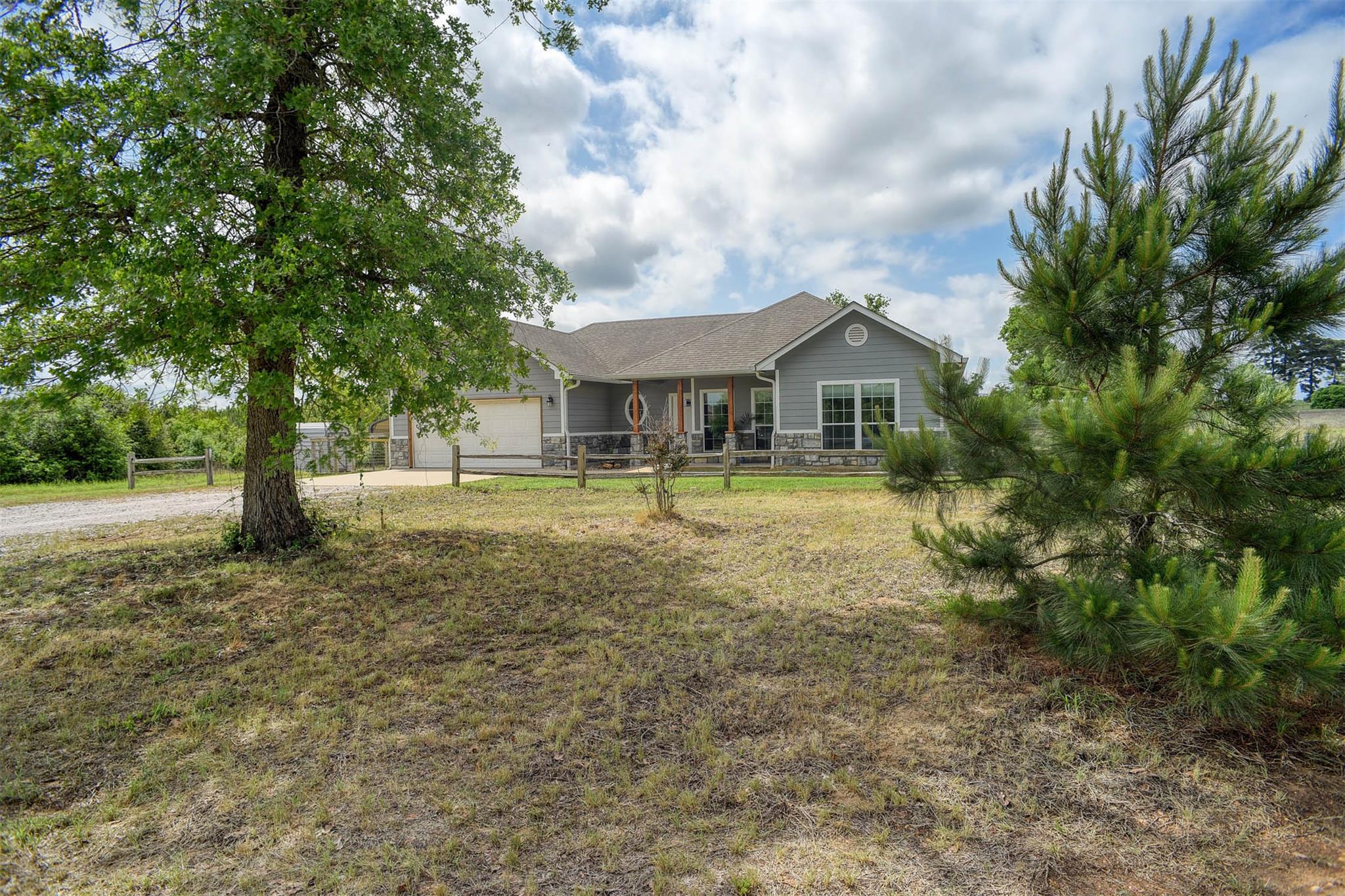 Real Estate Main Image