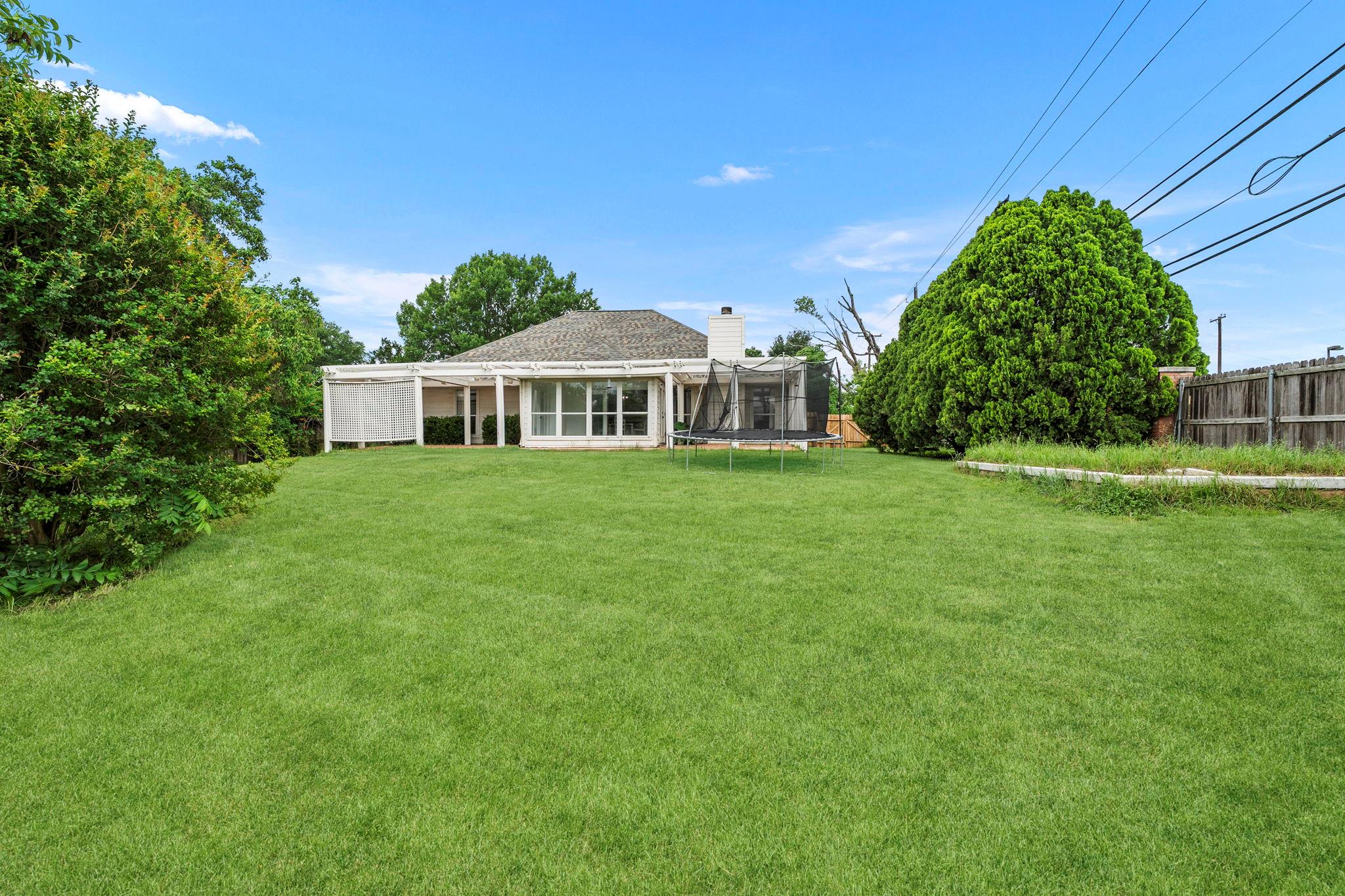 2808 Kneese Dr Property Photo 27