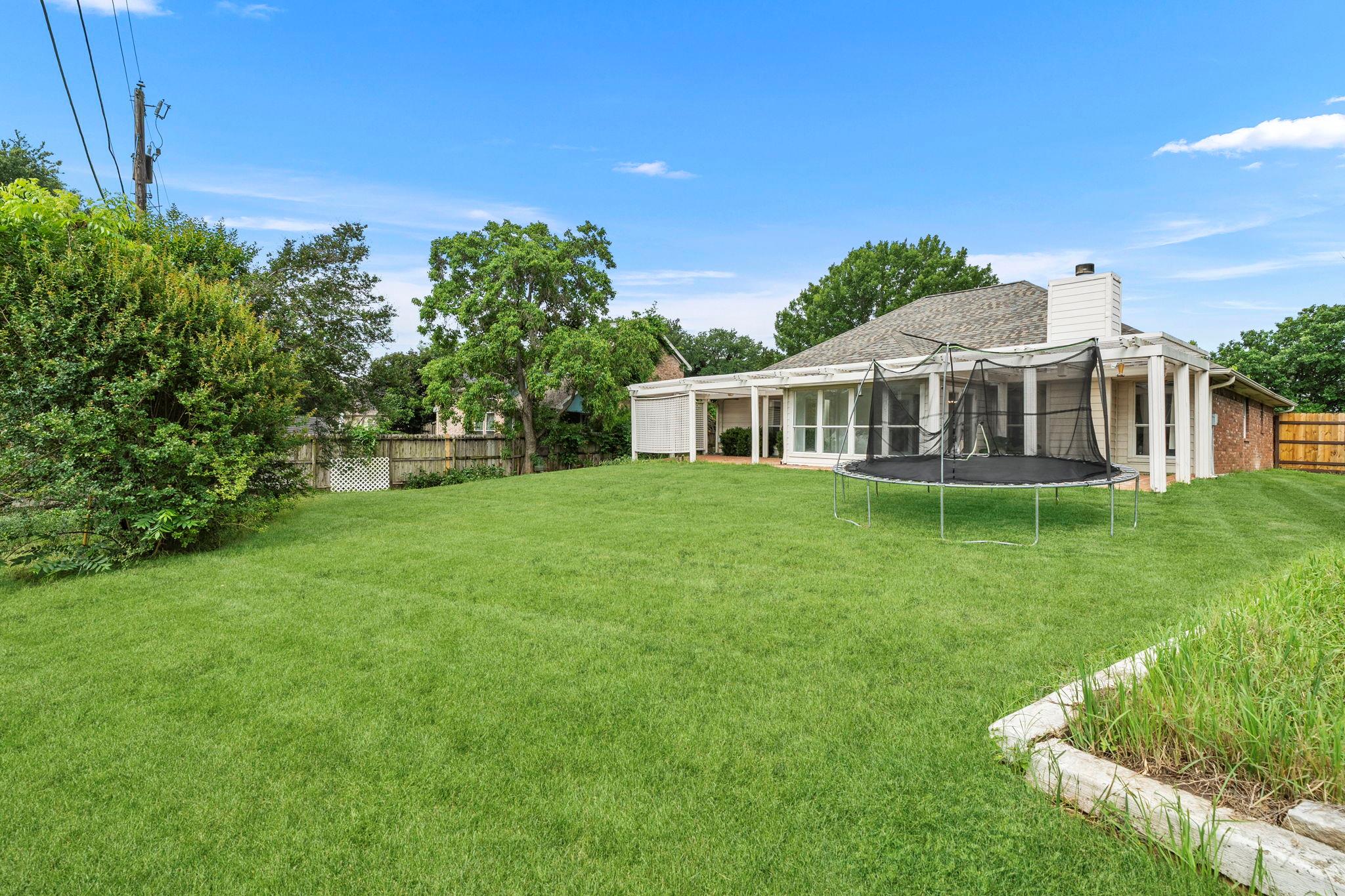 2808 Kneese Dr Property Photo 28
