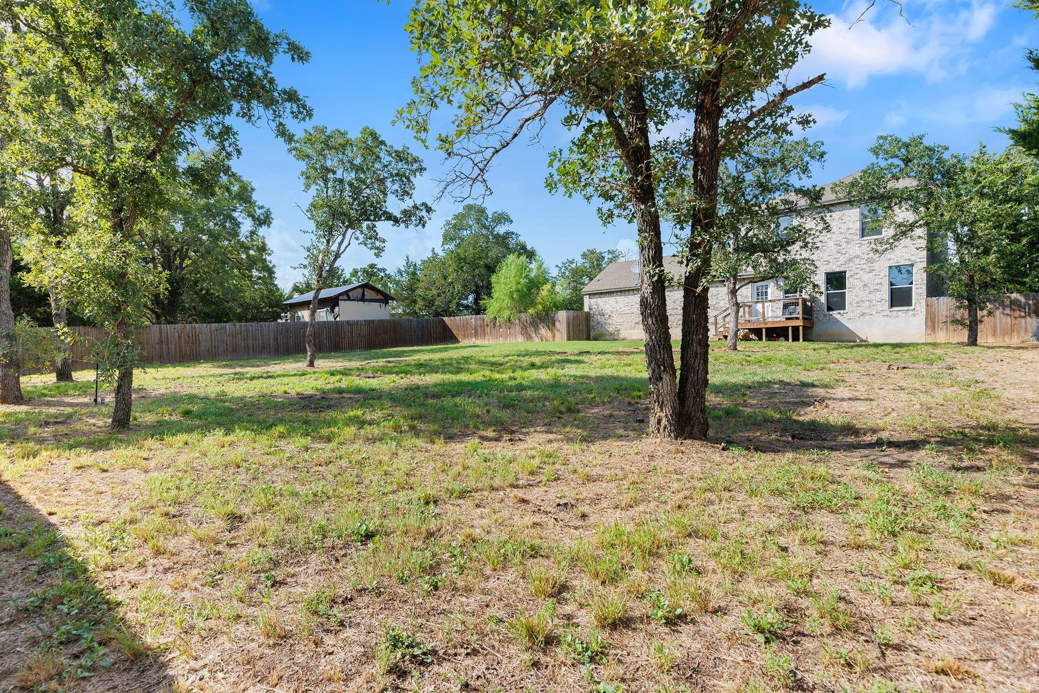 139 Fleetway Dr Property Photo 28