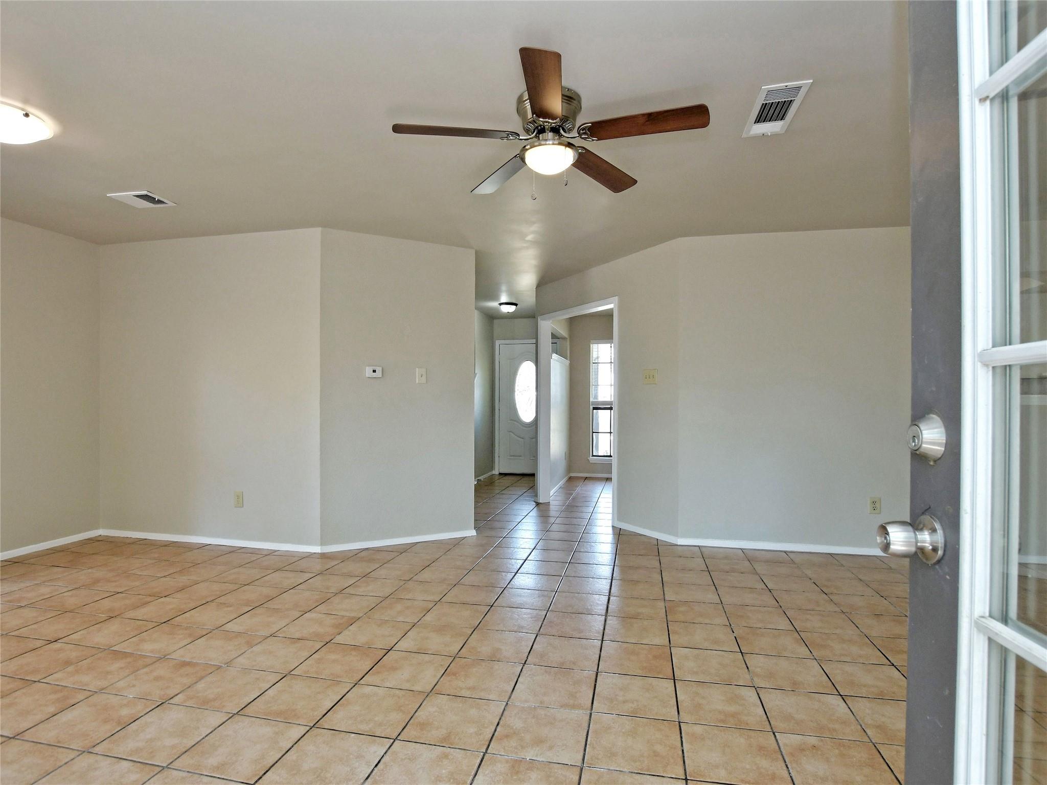 300 North Field St Property Photo 8