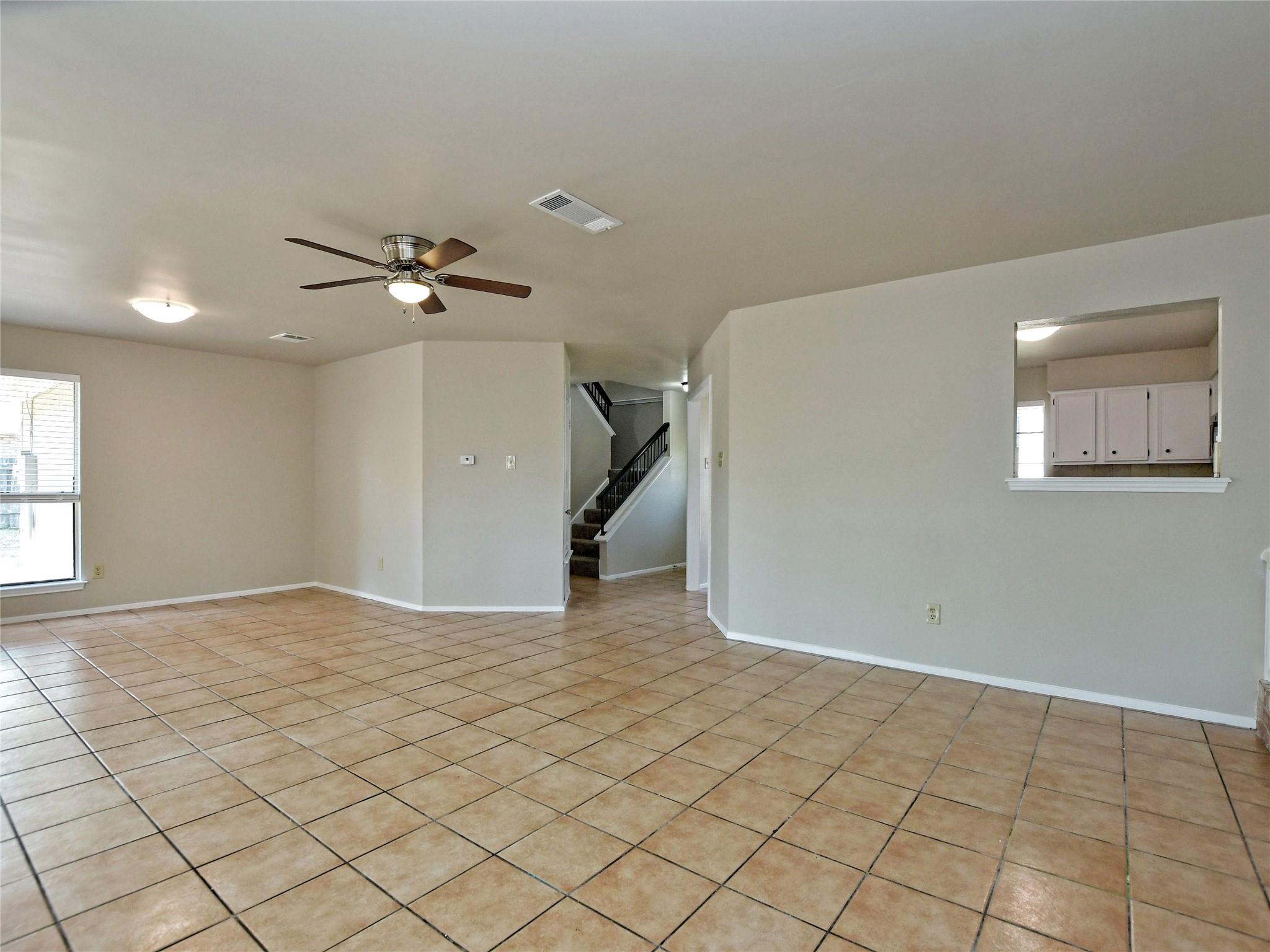 300 North Field St Property Photo 11