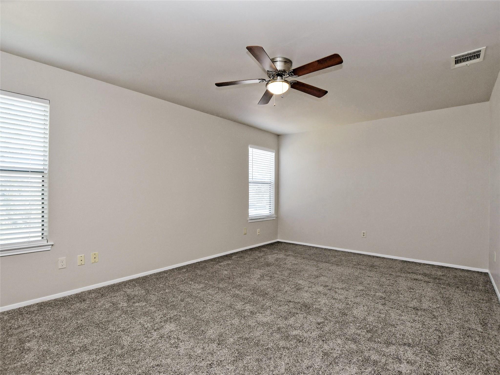 300 North Field St Property Photo 16