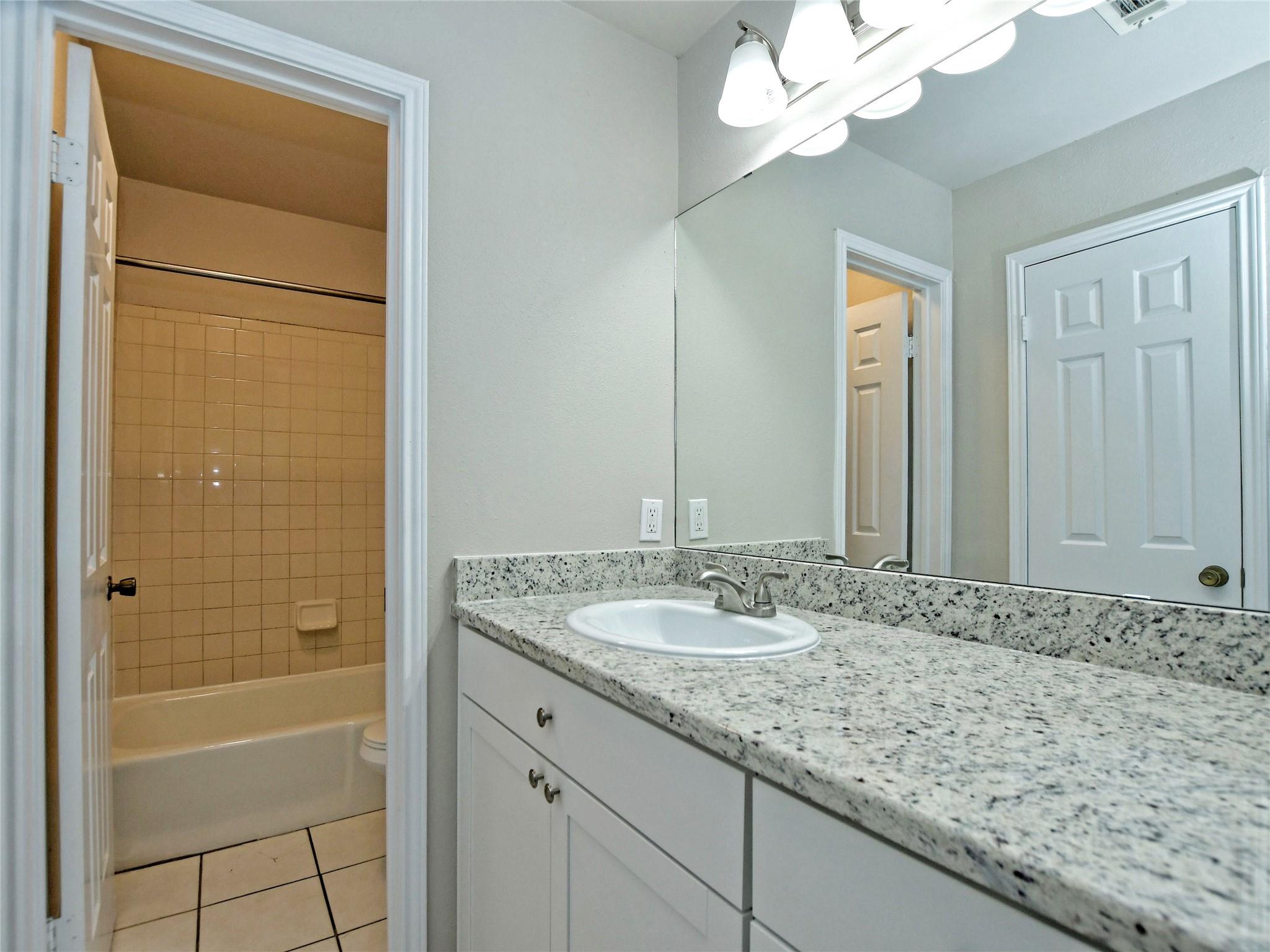 300 North Field St Property Photo 19