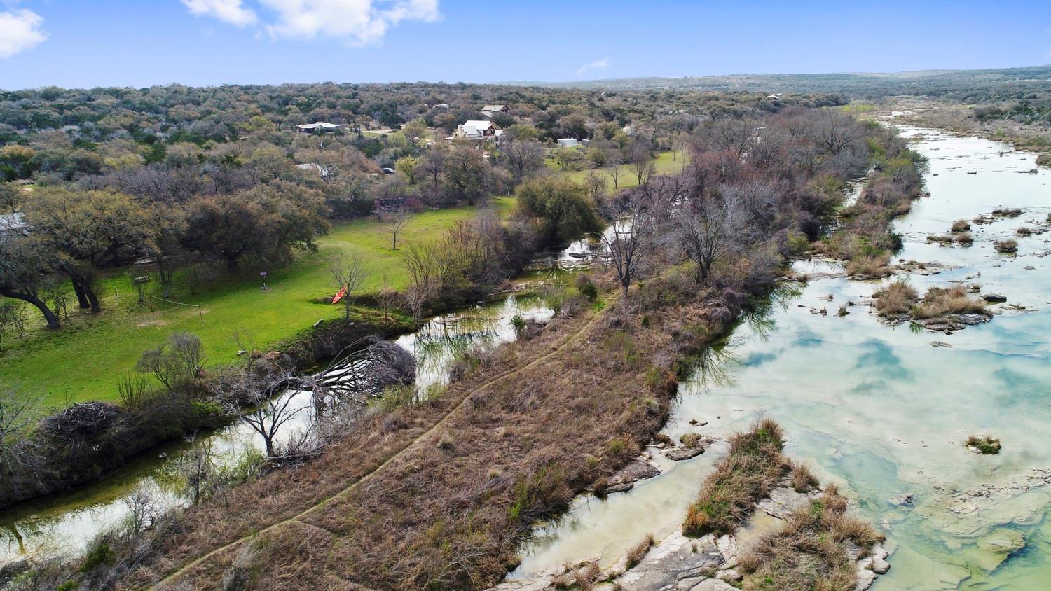 1365 Pedernales Hills Rd Property Photo 6
