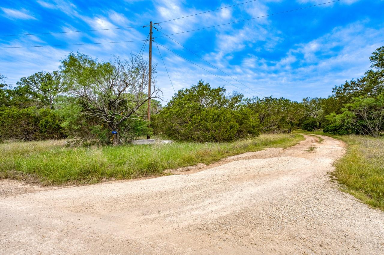 1365 Pedernales Hills Rd Property Photo 15