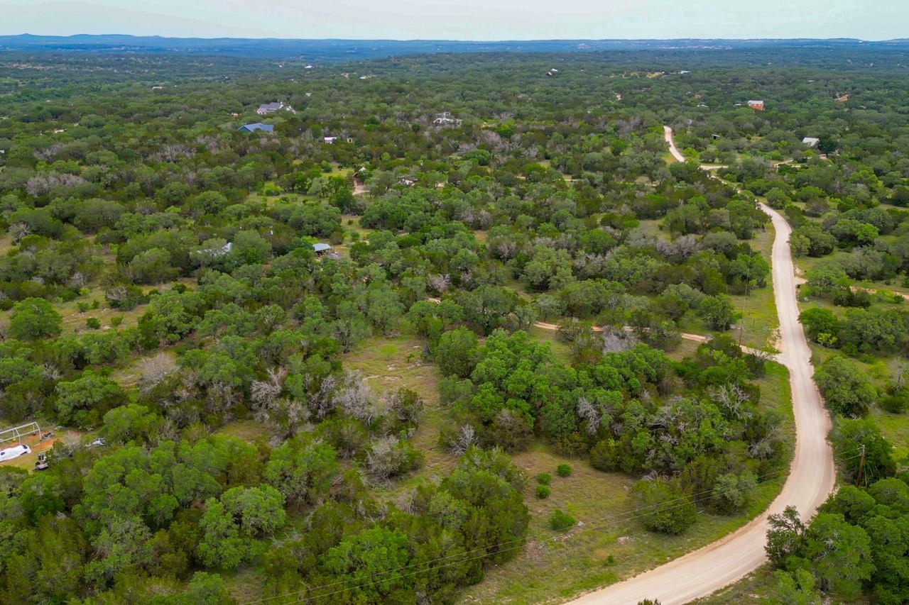 1365 Pedernales Hills Rd Property Photo 20