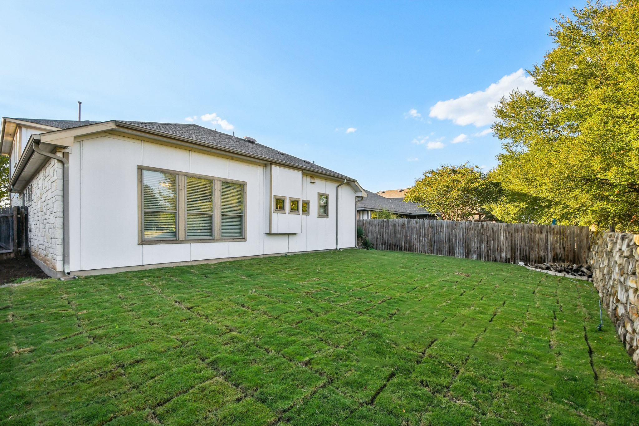 634 Irvin Dr Property Photo 23