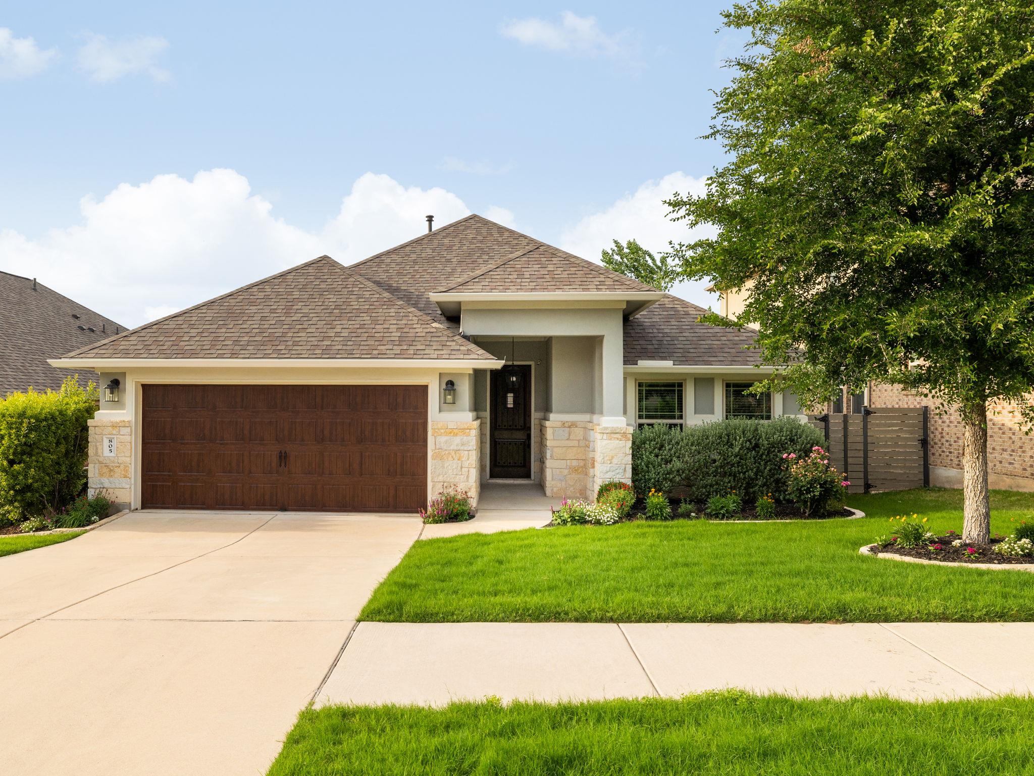 805 Glorieta LN Property Photo 1