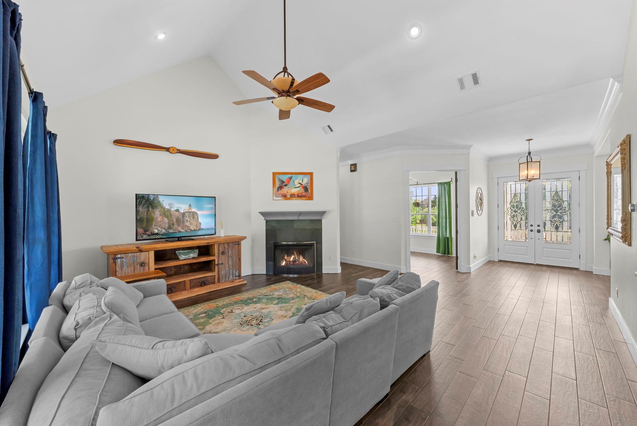 520 Goodnight Trl Property Photo 11