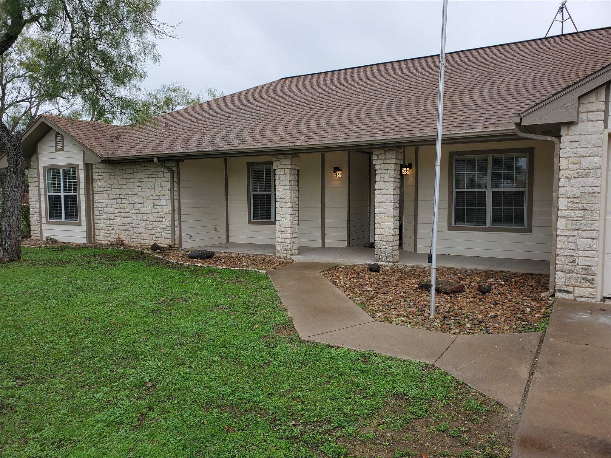 2920 Candace Cir Property Photo